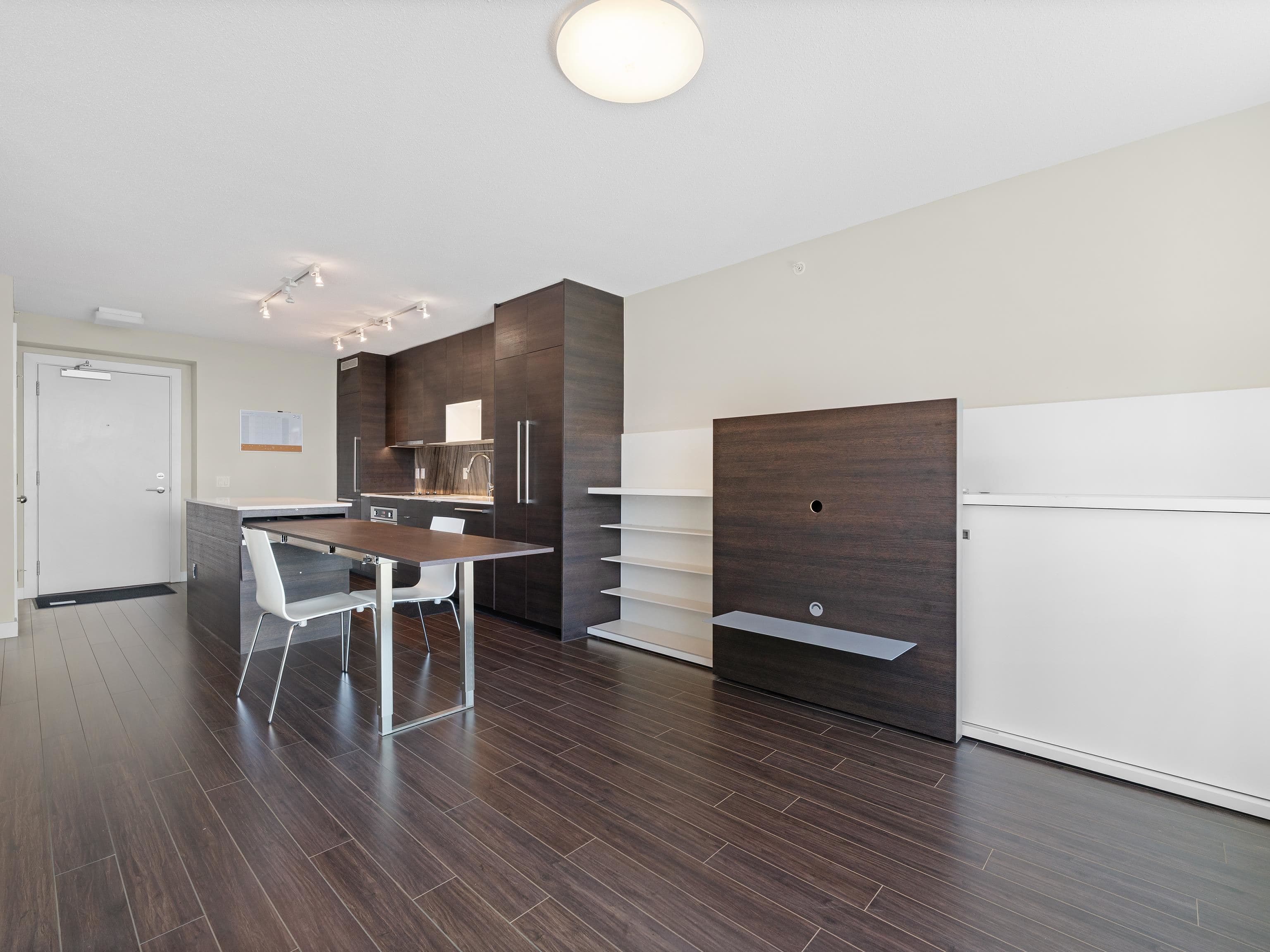 1101 - 13398 104 Avenue, Surrey, V3T 1V6 — photo 5