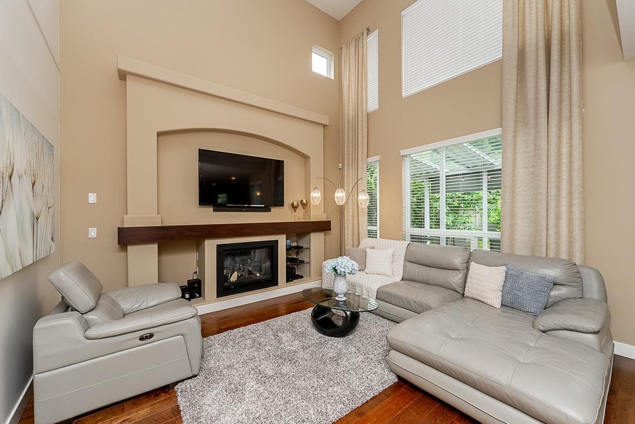 2093 Zinfandel Drive, Abbotsford, V4X 0A6 — photo 5