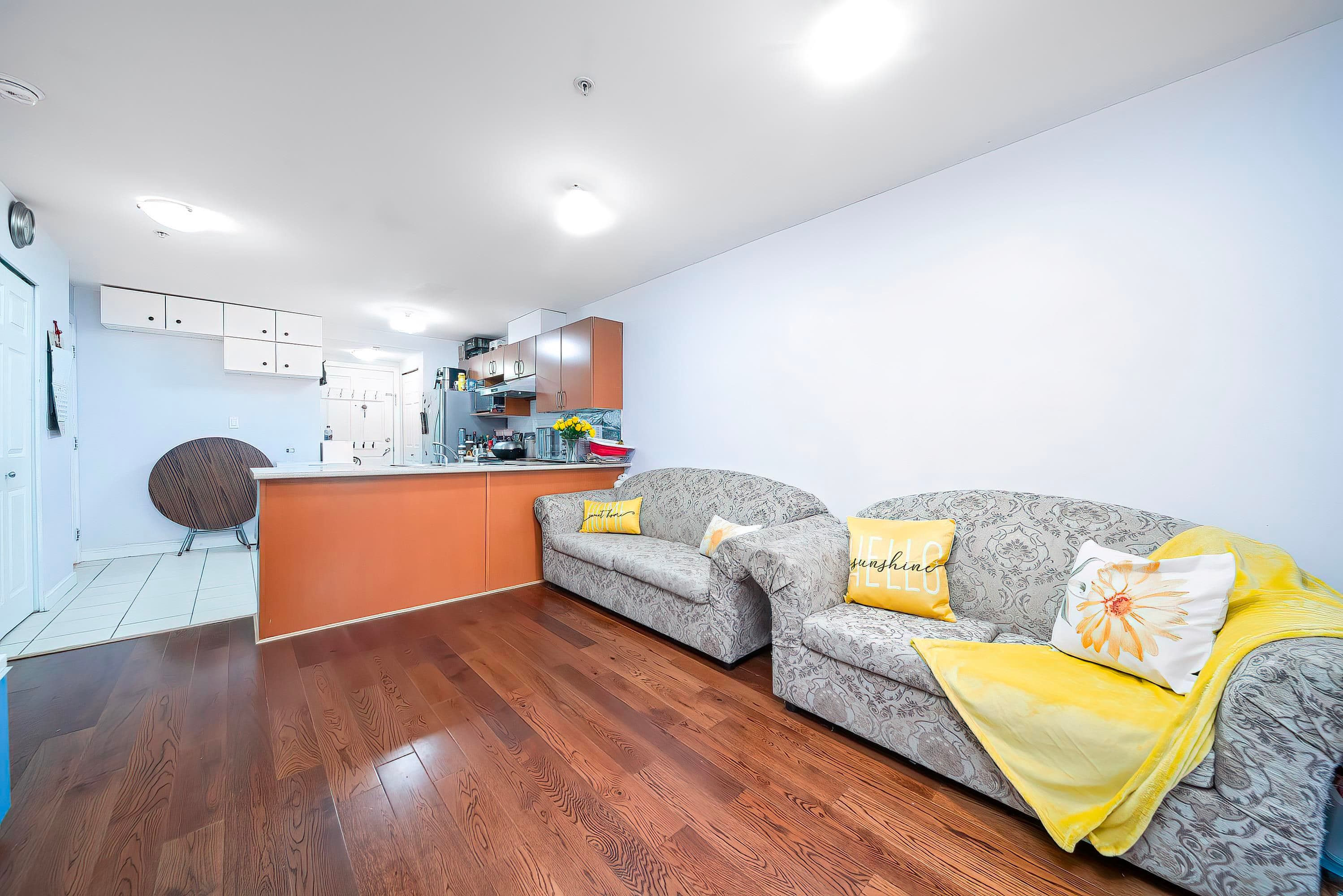 206 - 2028 E 37th Avenue, Vancouver