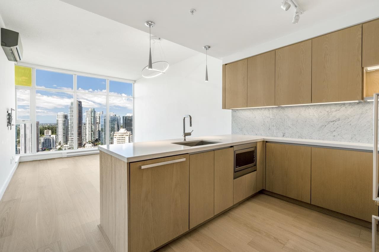 3905 - 6588 Nelson Avenue, Burnaby, V5H 0E8 — photo 4