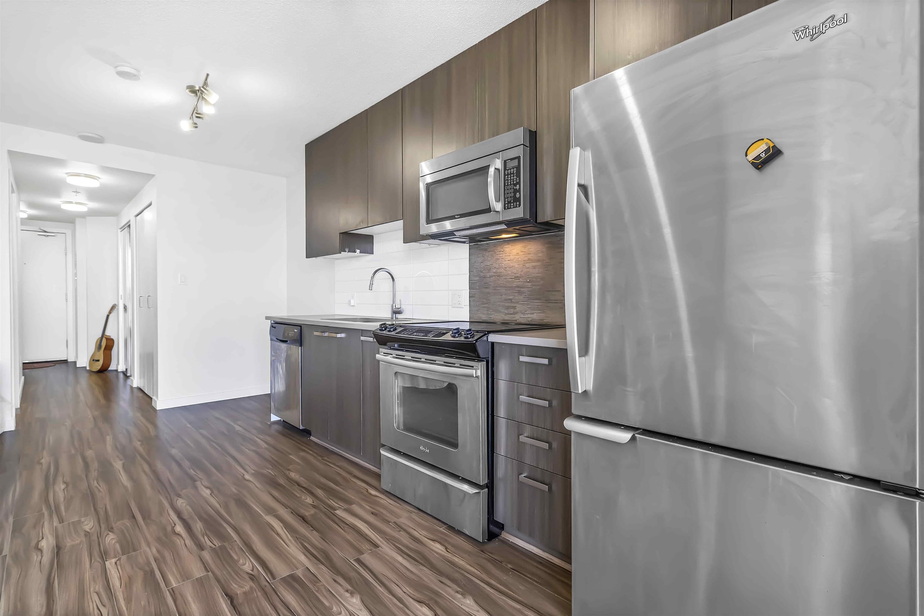 2703 - 13325 102a Avenue, Surrey, V3T 0J5 — photo 4