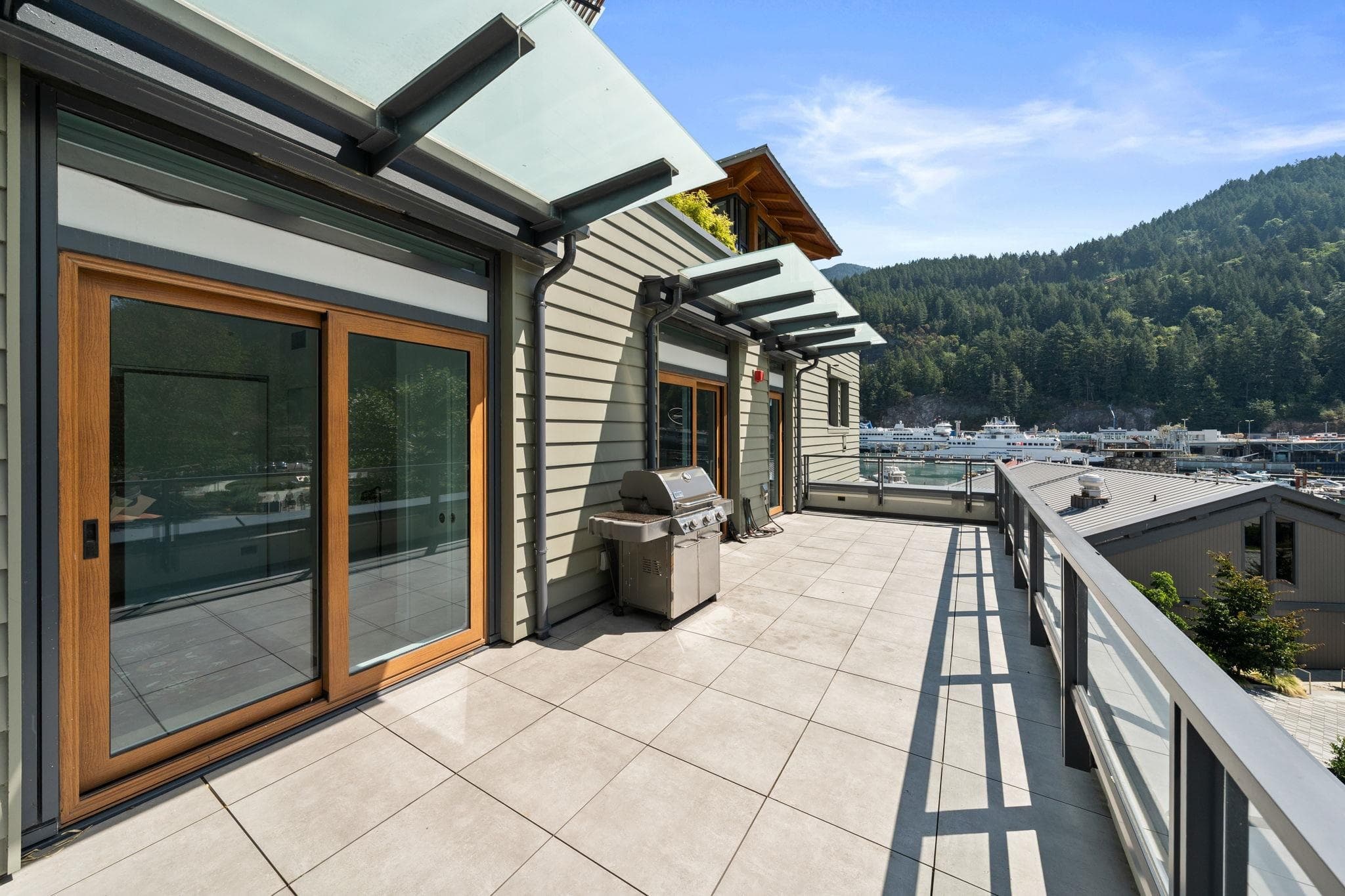 309 - 6707 Nelson Avenue, West Vancouver, V7W 0A4 — photo 2