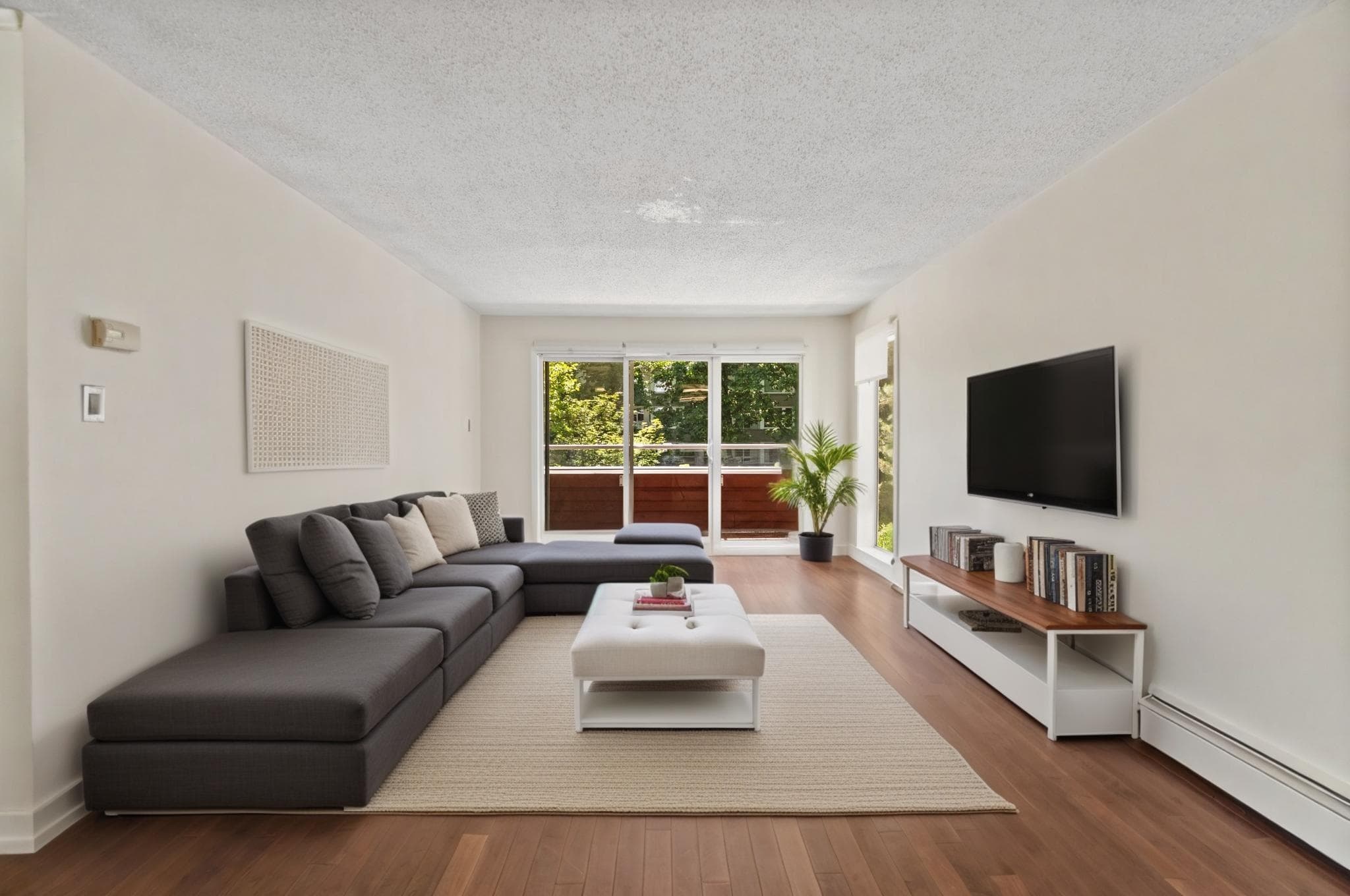 202 - 250 W 1st Street, North Vancouver, V7M 1B4 — photo 2