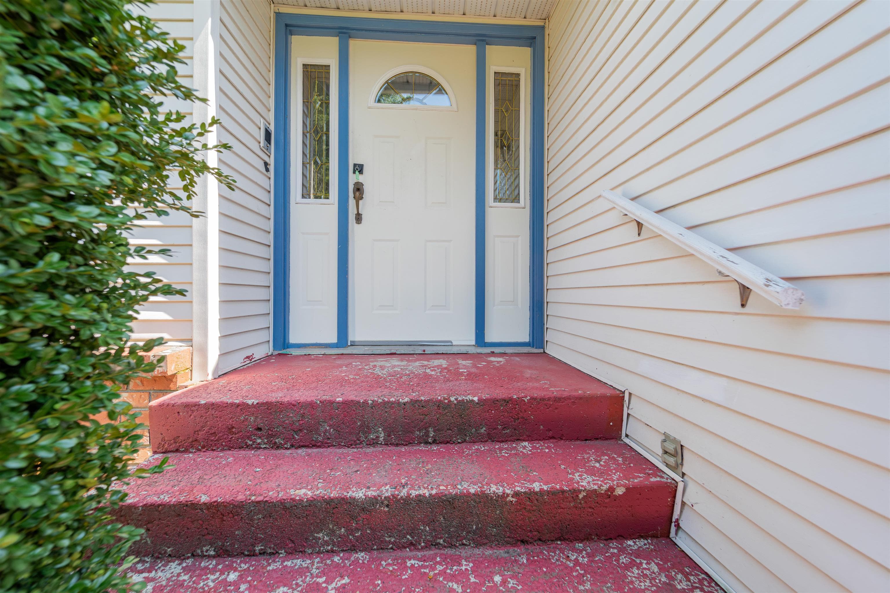 9692 157b Street, Surrey, V4N 2T3 — photo 3