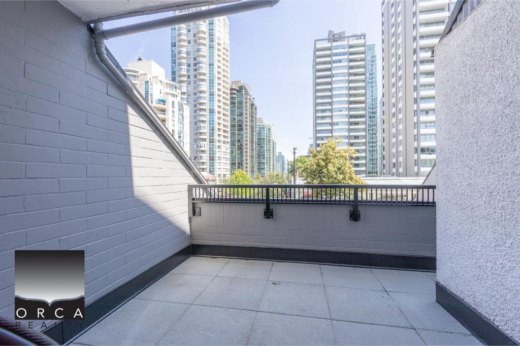 309 - 1270 Robson Street, Vancouver, V6E 1C1 — photo 5