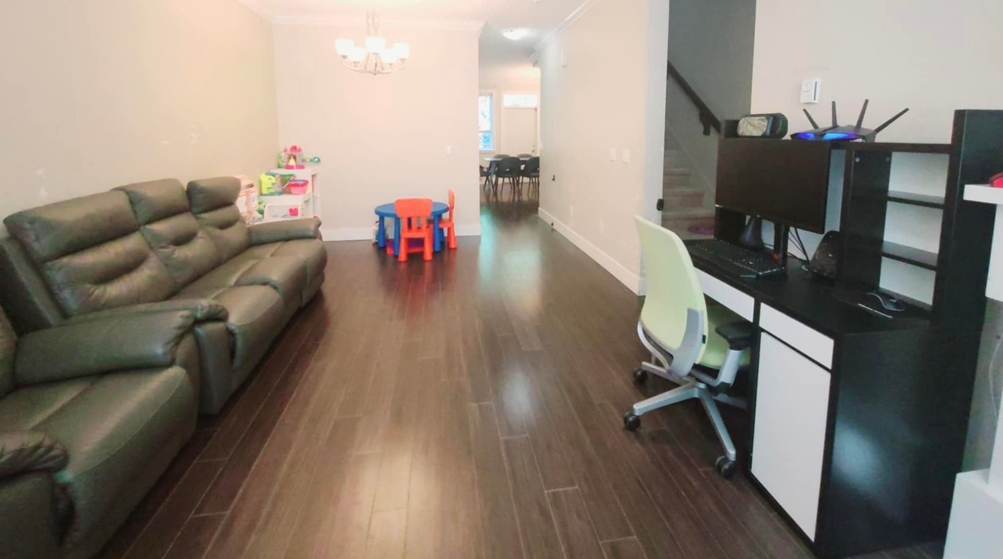 109 - 15399 Guildford Drive, Surrey, V3R 7C6 — photo 2