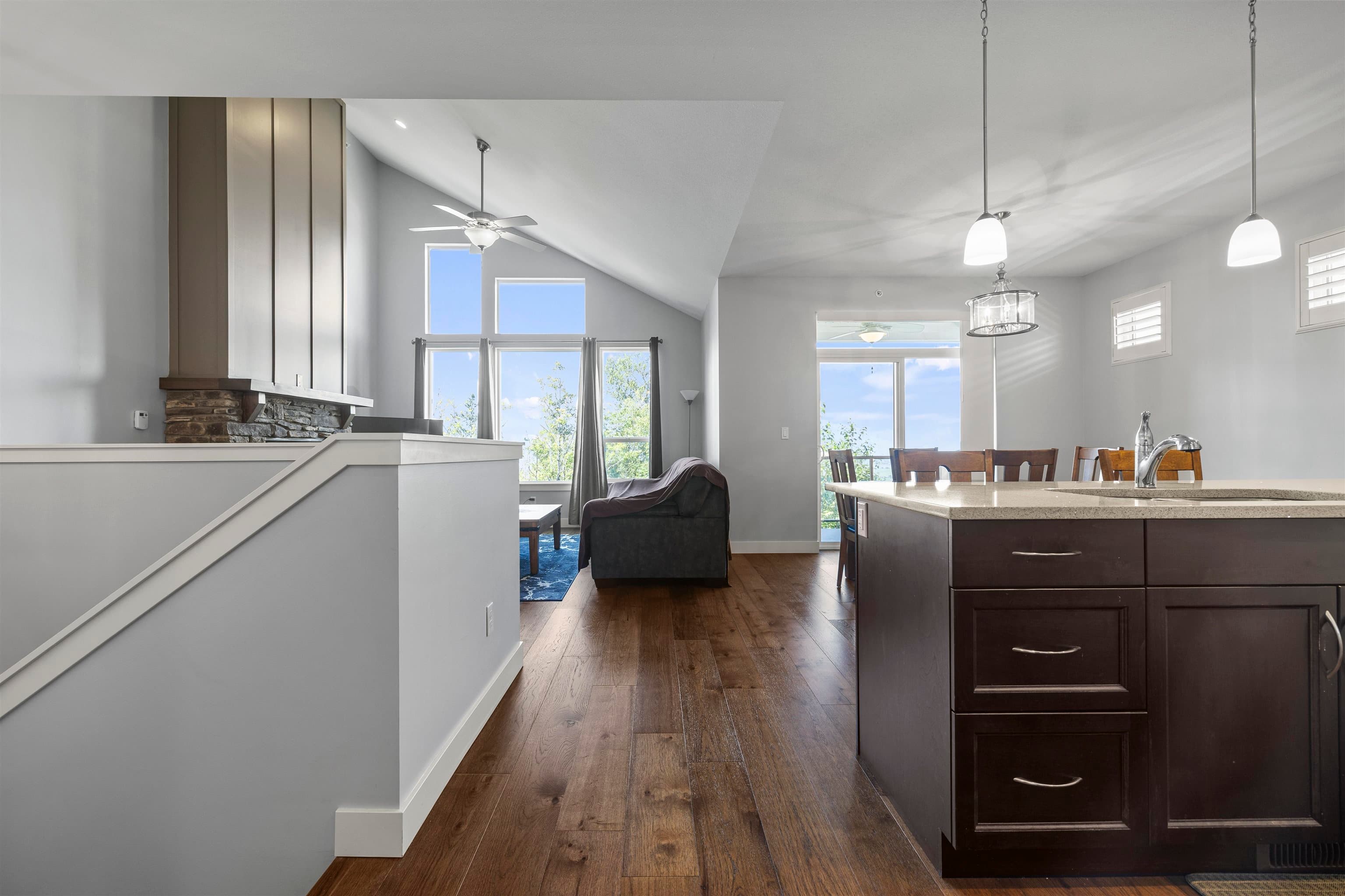 B - 47009 Sylvan Drive, Chilliwack, V2R 0X2 — photo 4