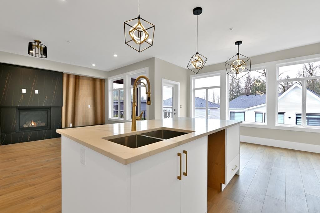33980 Barker Court, Mission, V2V 6B2 — photo 3