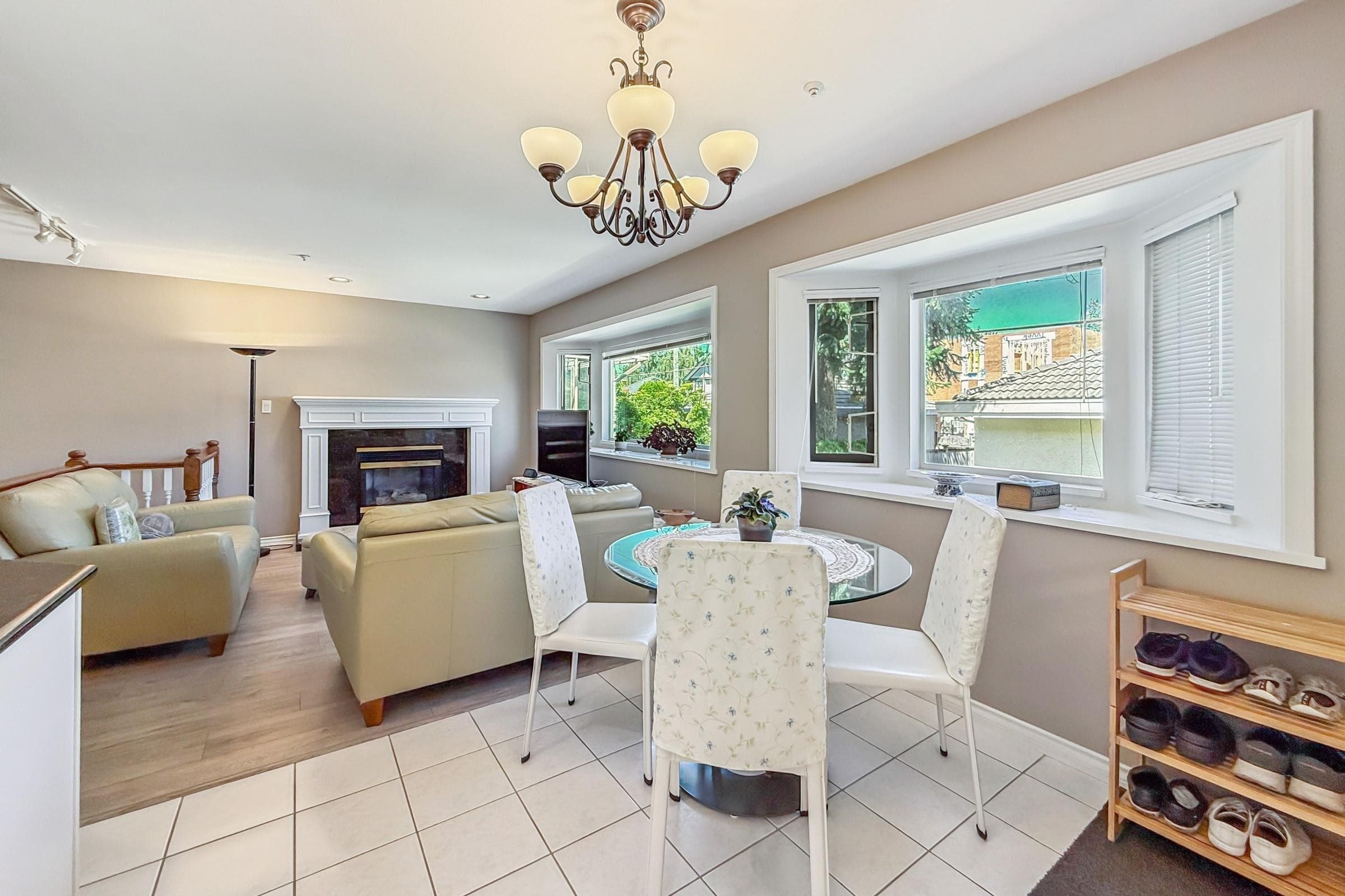 2755 W 20th Avenue, Vancouver, V6L 1H1 — photo 1