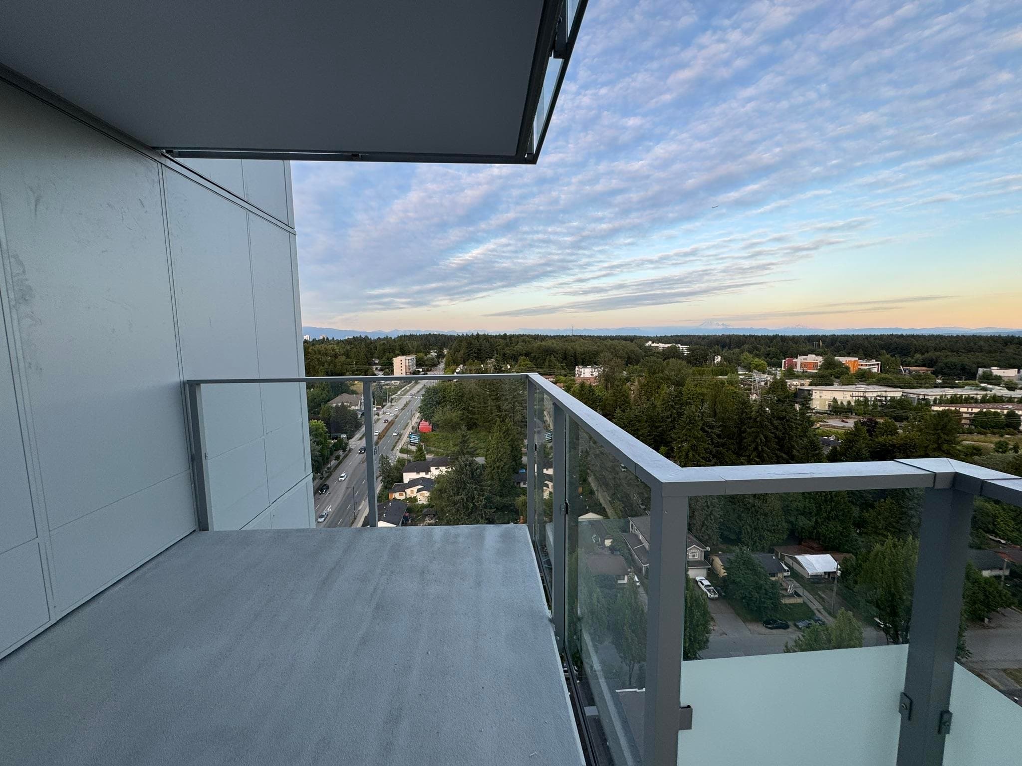 2204 - 13778 100 Avenue, Surrey, V3T 0V3 — photo 5