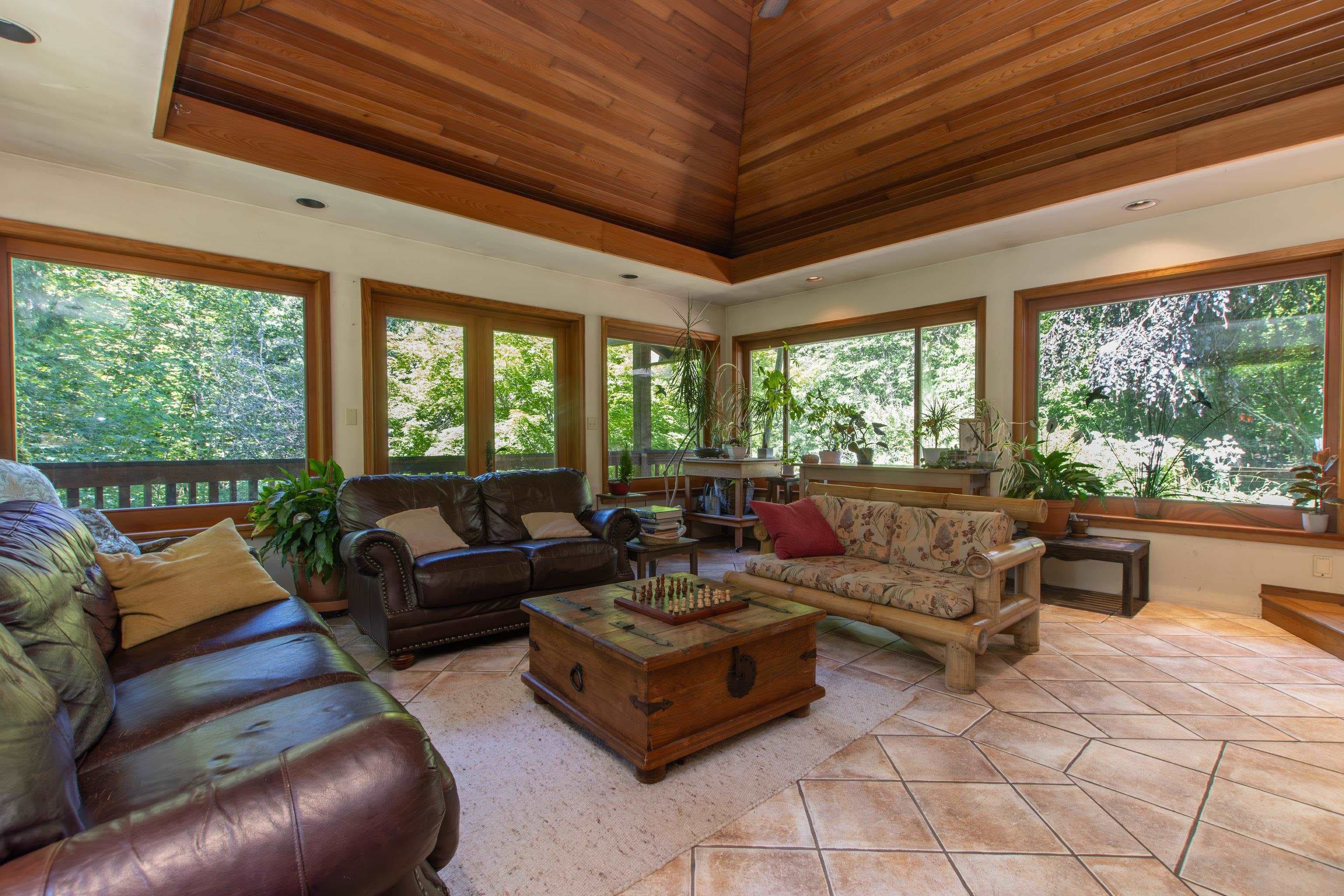5071 Paradise Valley Road, Squamish, V0N 1T0 — photo 3