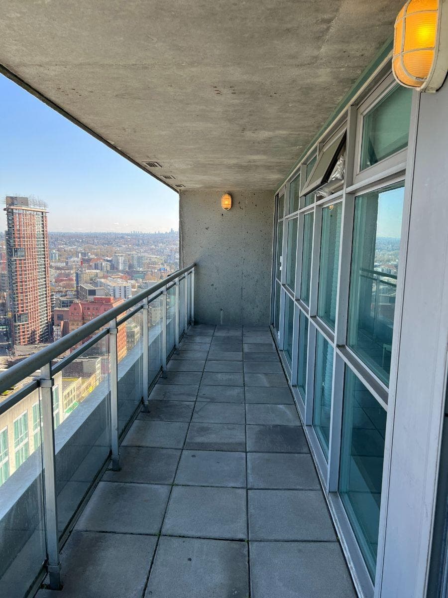 3003 - 438 Seymour Street, Vancouver, V6B 6H4 — photo 2
