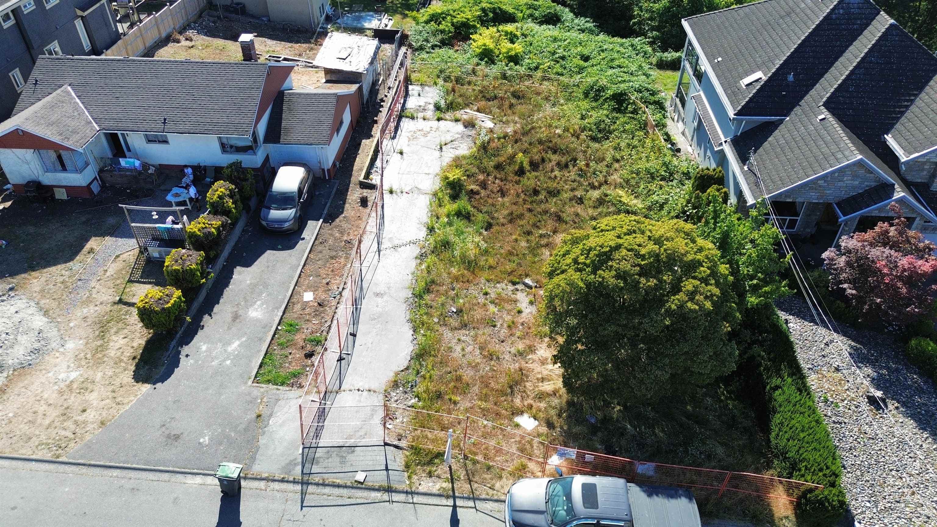 10927 128a Street, Surrey, V3T 3G1 — photo 2