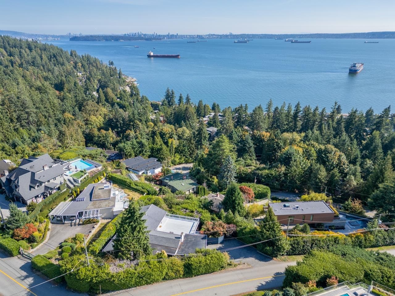 4111 Burkehill Road, West Vancouver, V7V 3L9 — photo 1
