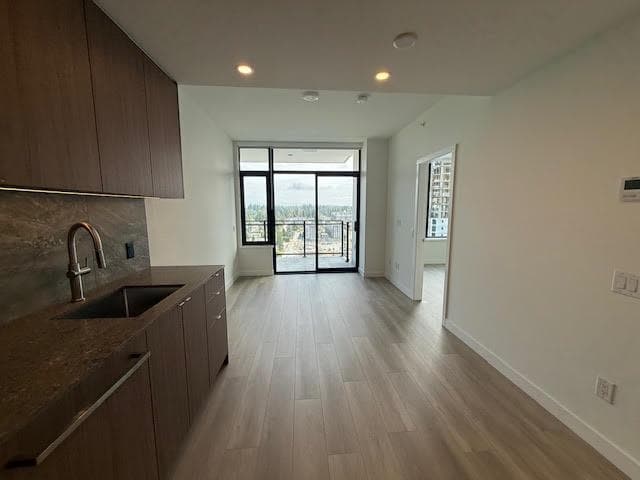 2509 - 626 Claremont Street, Coquitlam, V3J 0T1 — photo 3