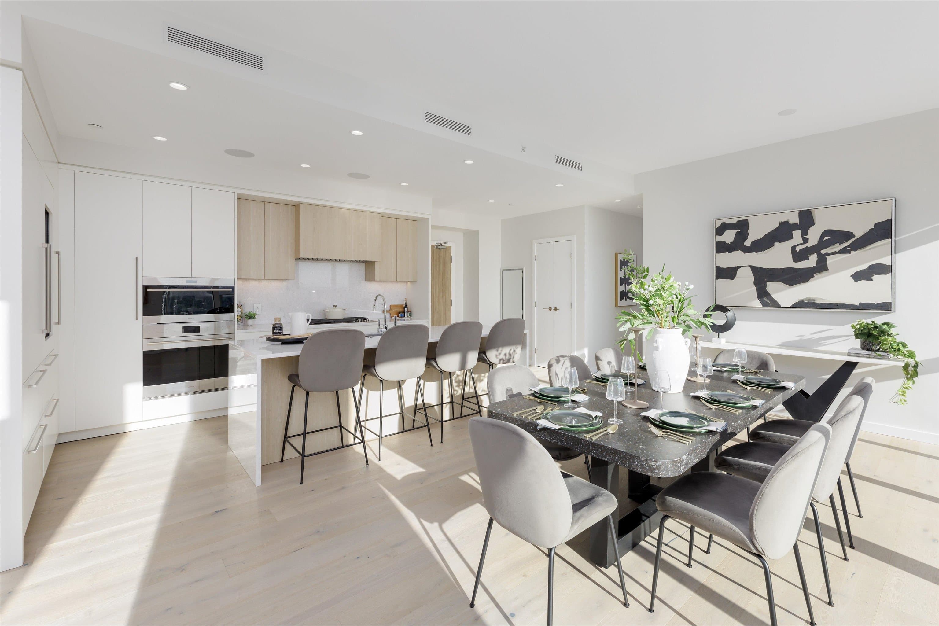 2703 - 7433 Cambie Street, Vancouver, V6P 0J8 — photo 2
