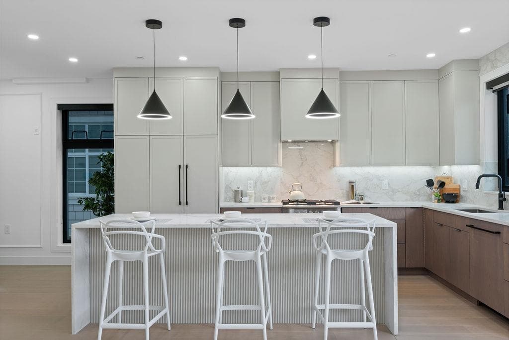 3 - 2282 E 8th Avenue, Vancouver