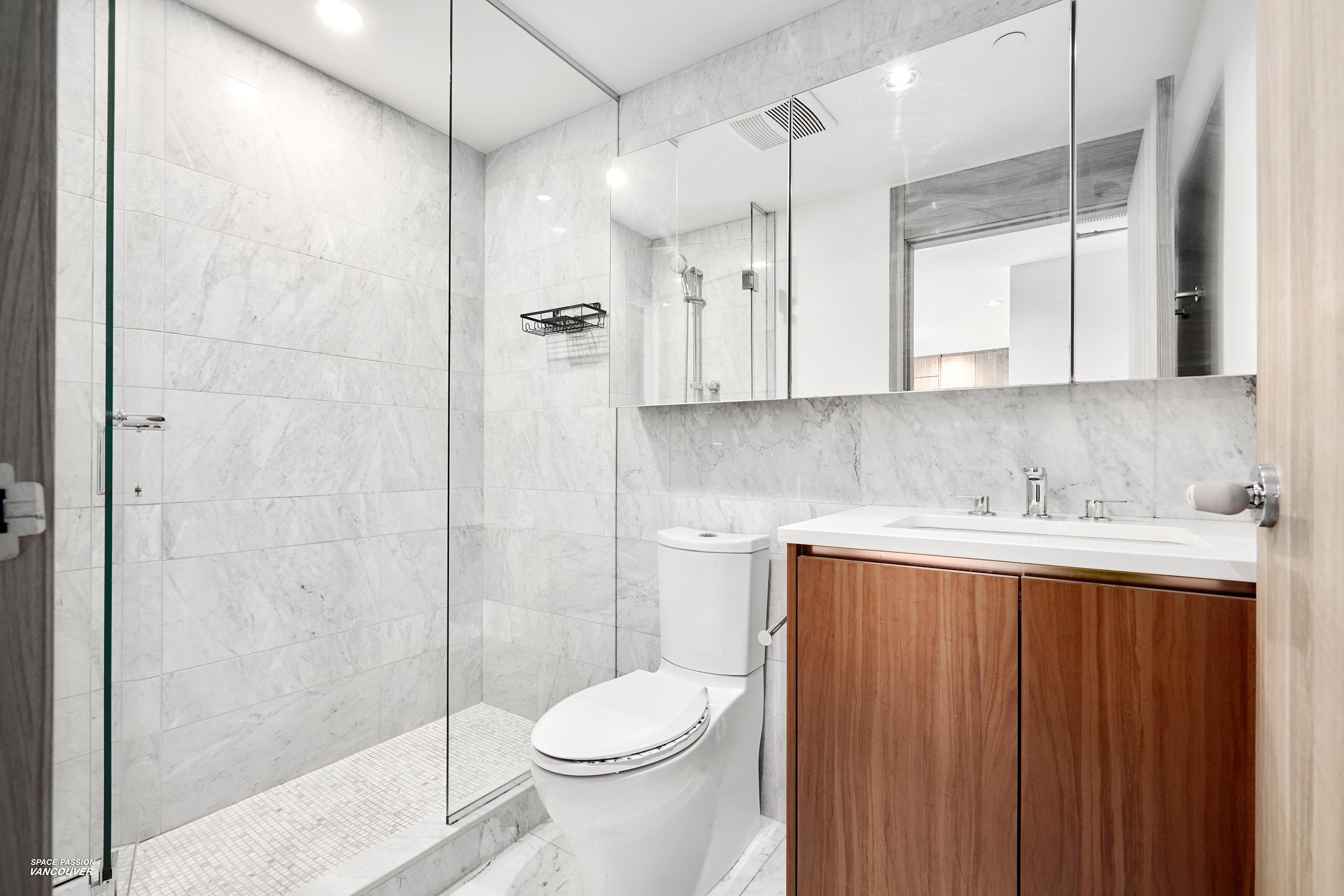 2421 - 89 Nelson Street, Vancouver, V6Z 0E7 — photo 2