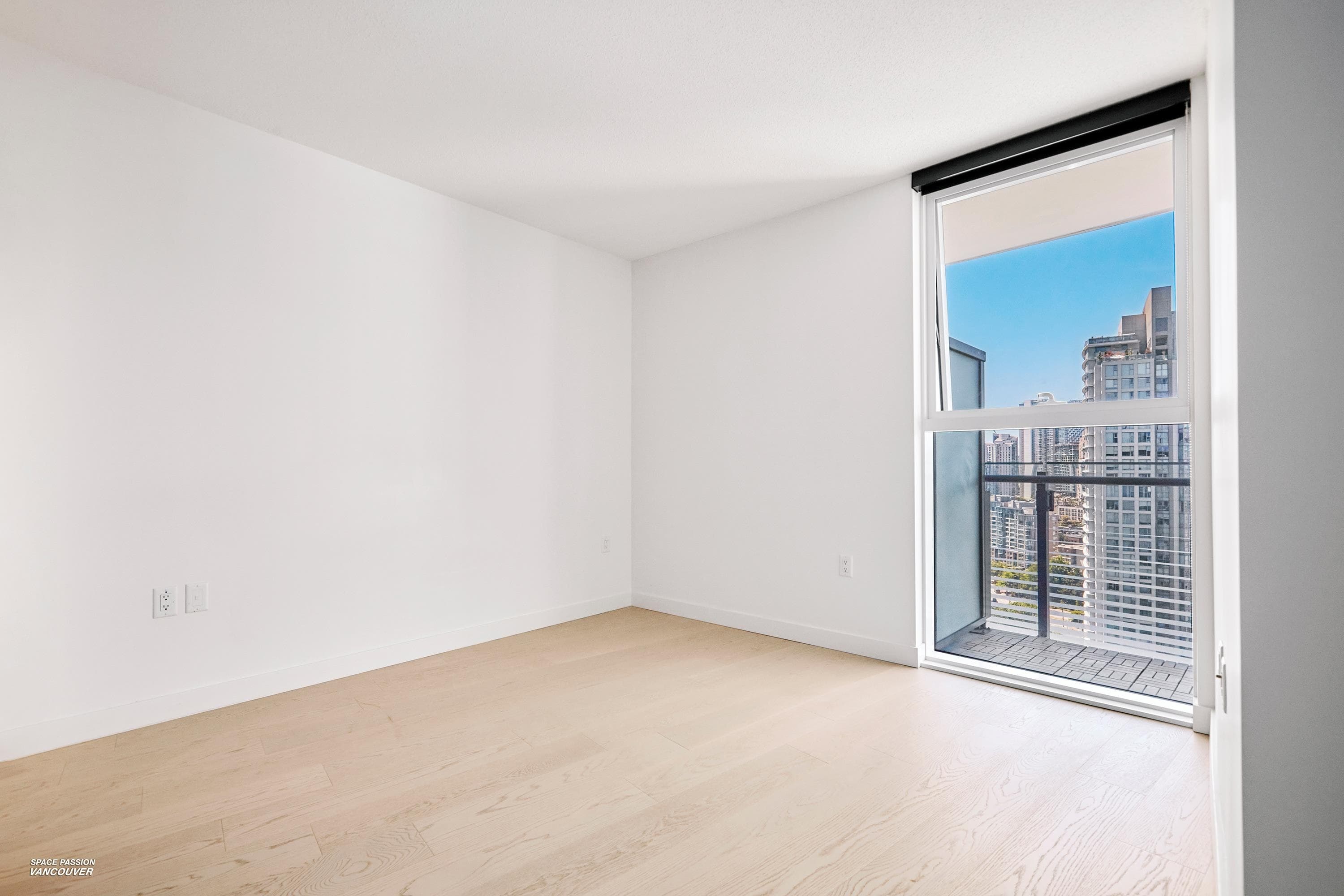 2421 - 89 Nelson Street, Vancouver, V6Z 0E7 — photo 3