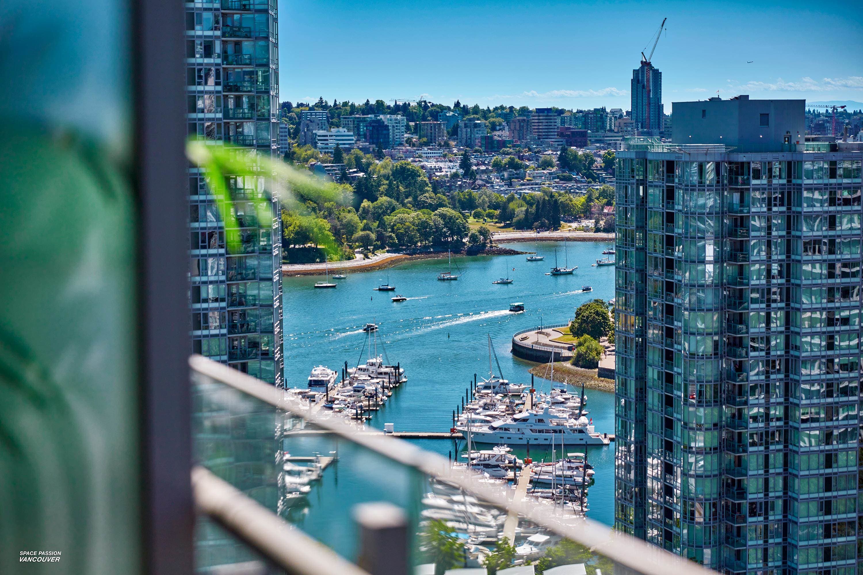 2421 - 89 Nelson Street, Vancouver, V6Z 0E7 — photo 1