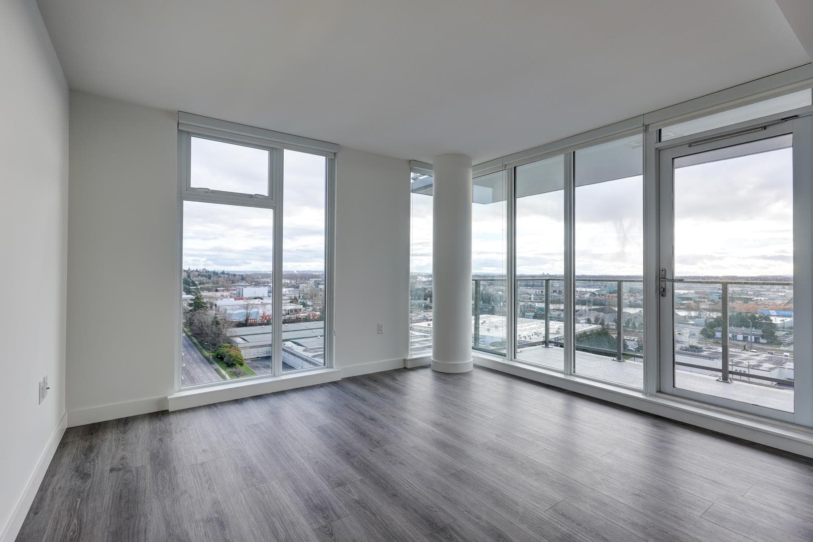 1502 - 8188 Fraser Street, Vancouver, V5X 0J8 — photo 4