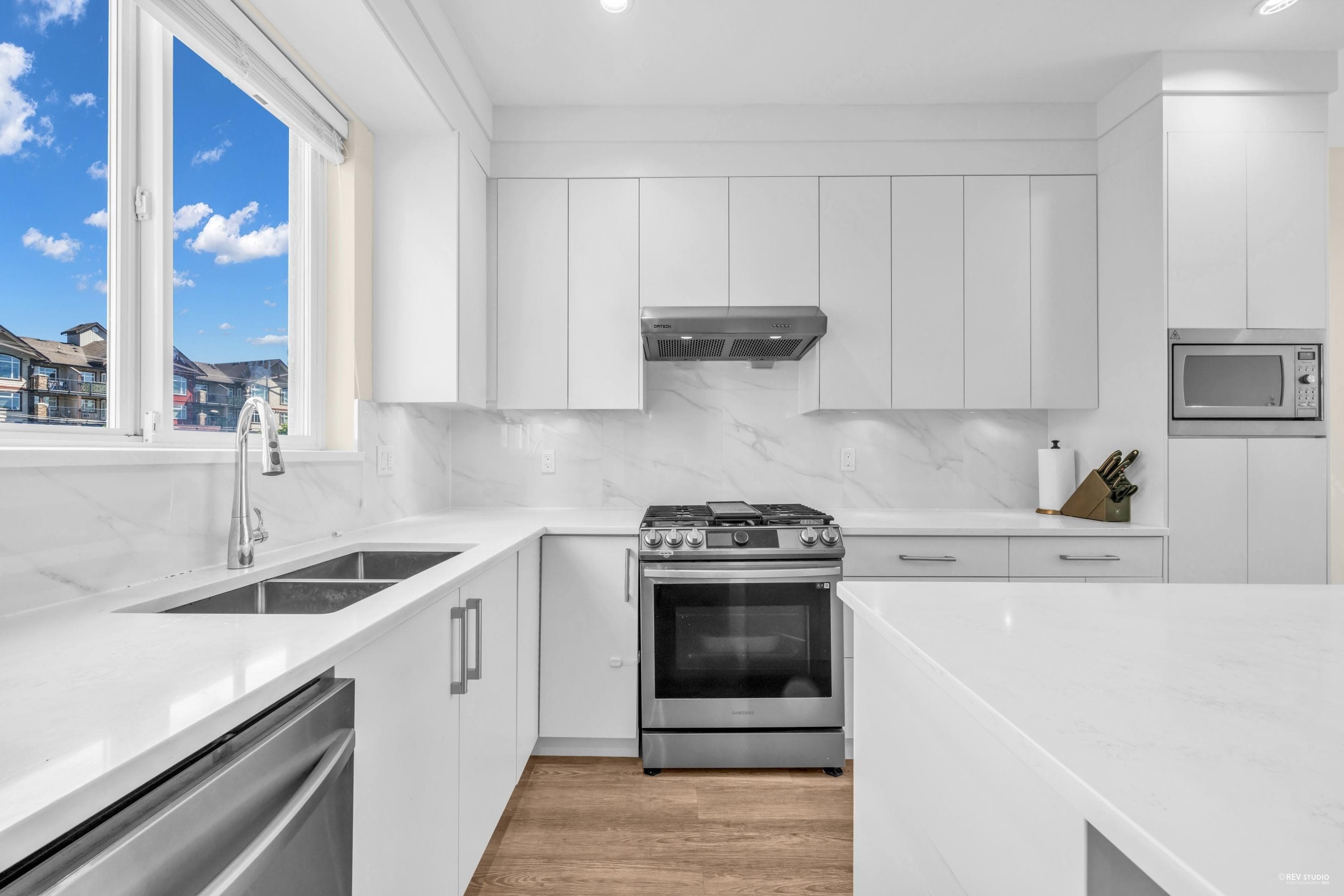 27 - 5515 199a Street, Langley, V3A 1J7 — photo 3