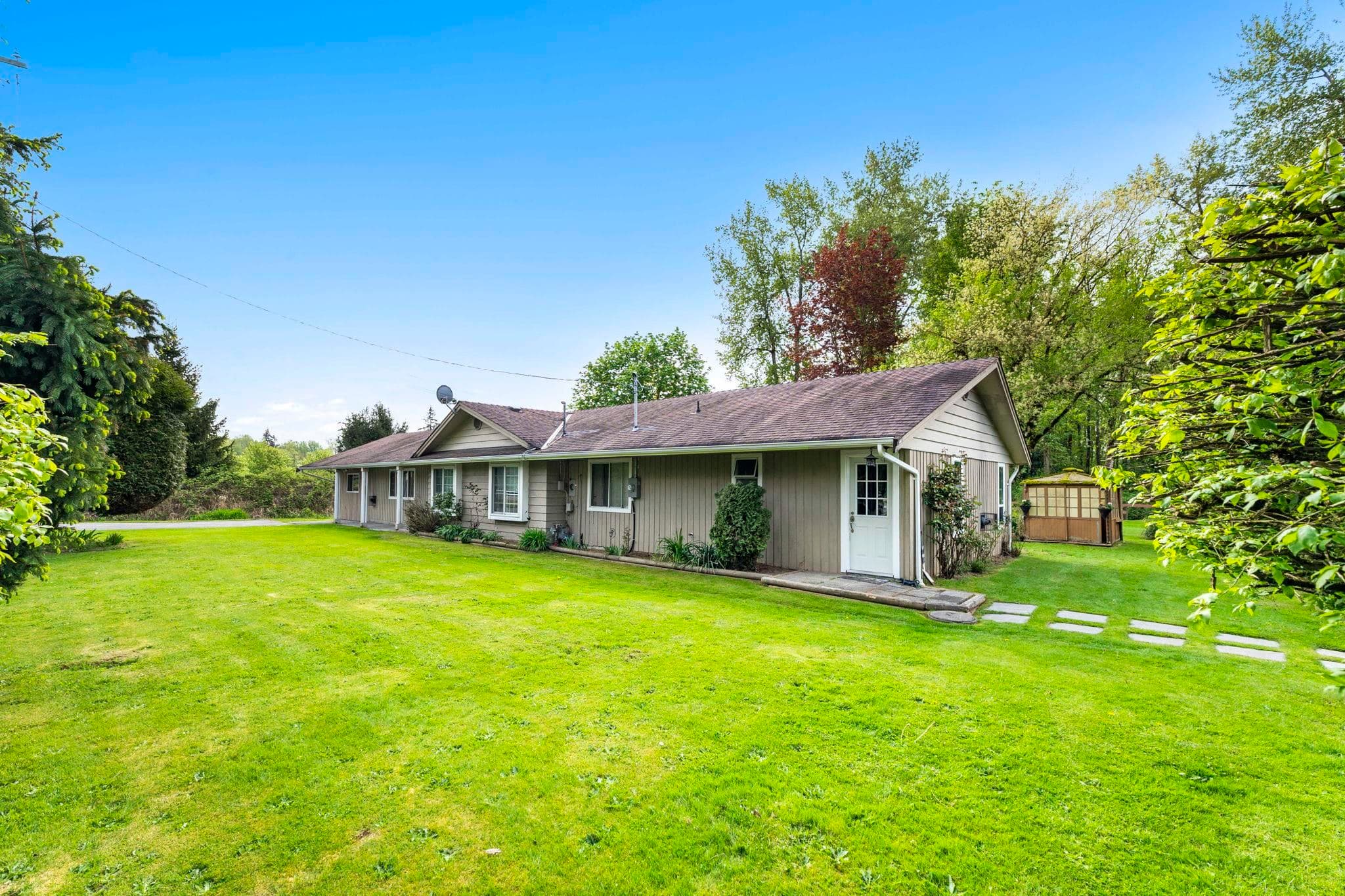 24960 Robertson Crescent, Langley, V4W 1W9 — photo 5