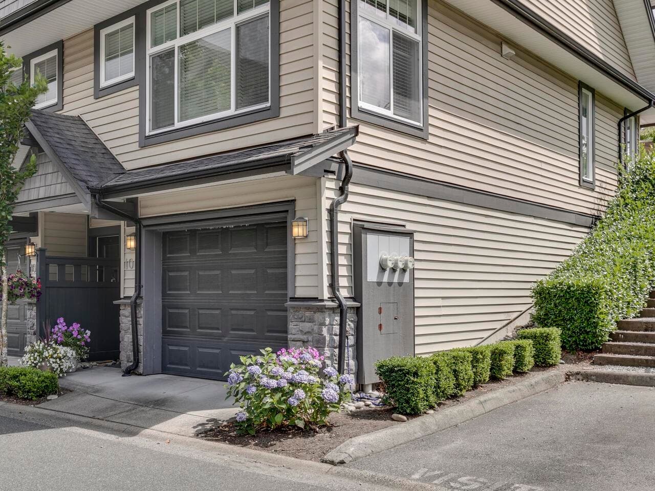 106 - 13819 232 Street, Maple Ridge, V4R 0C7 — photo 3