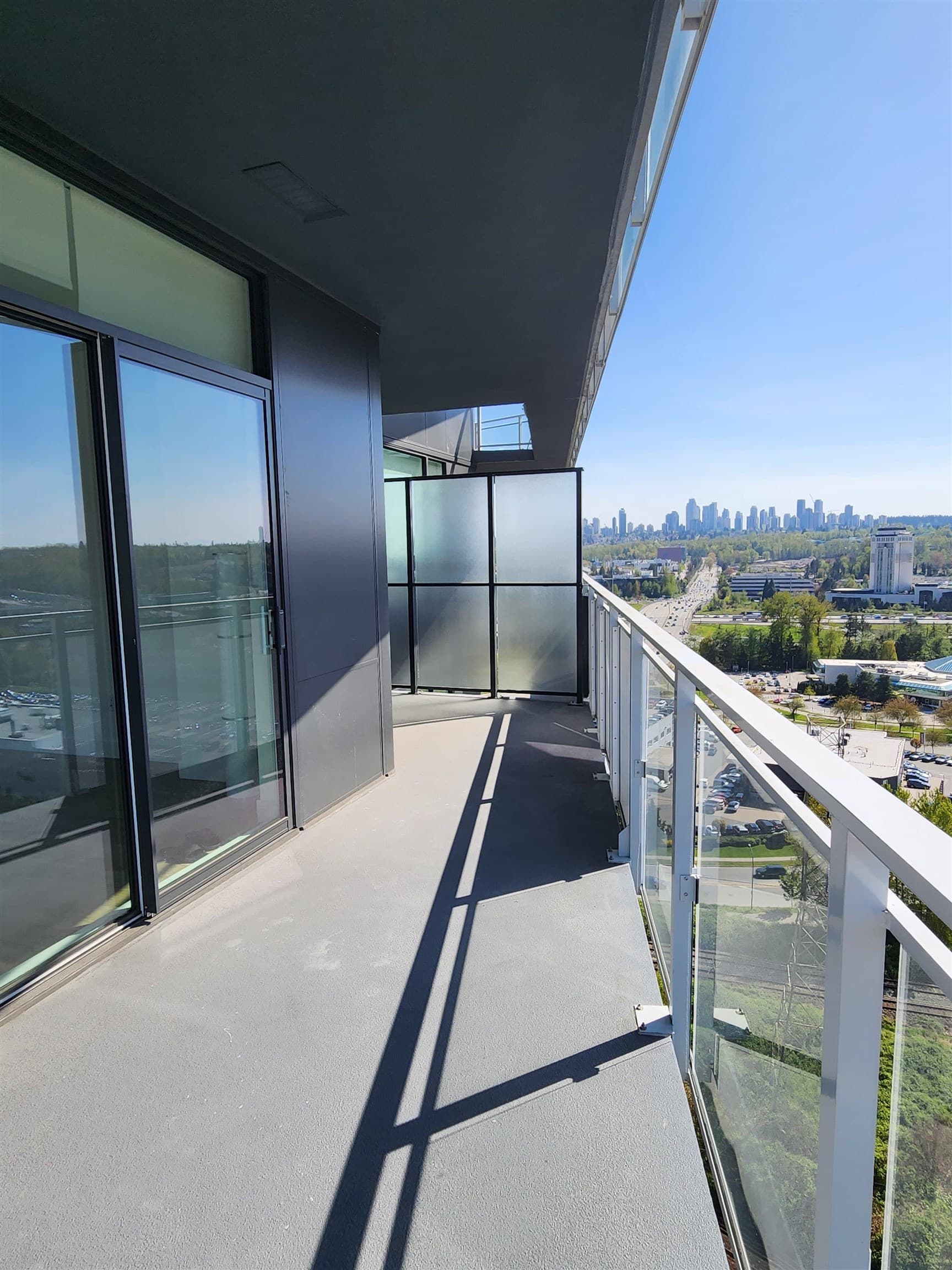 1607 - 4433 Alaska Street, Burnaby, V3B 2P7 — photo 5