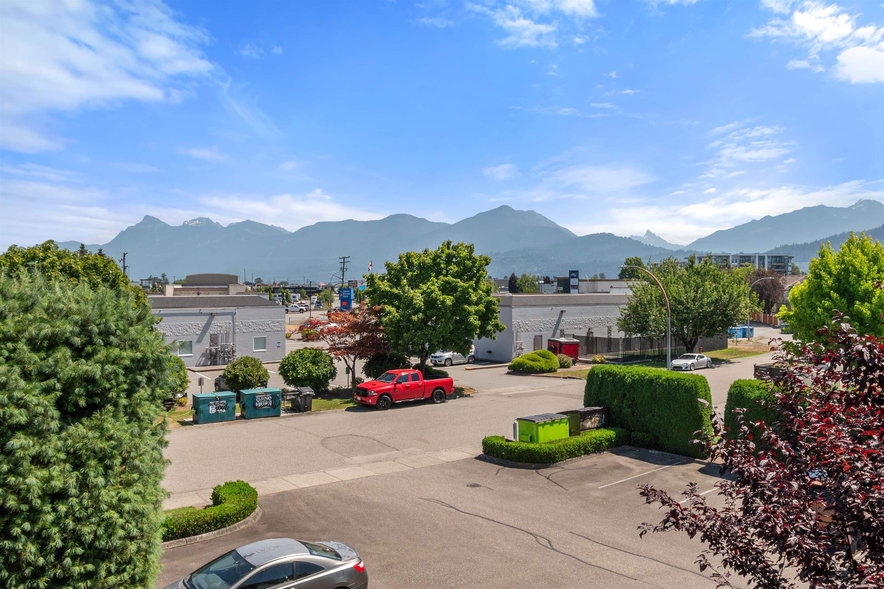 202 - 7685 Amber Drive, Chilliwack, V2R 3P3 — photo 2