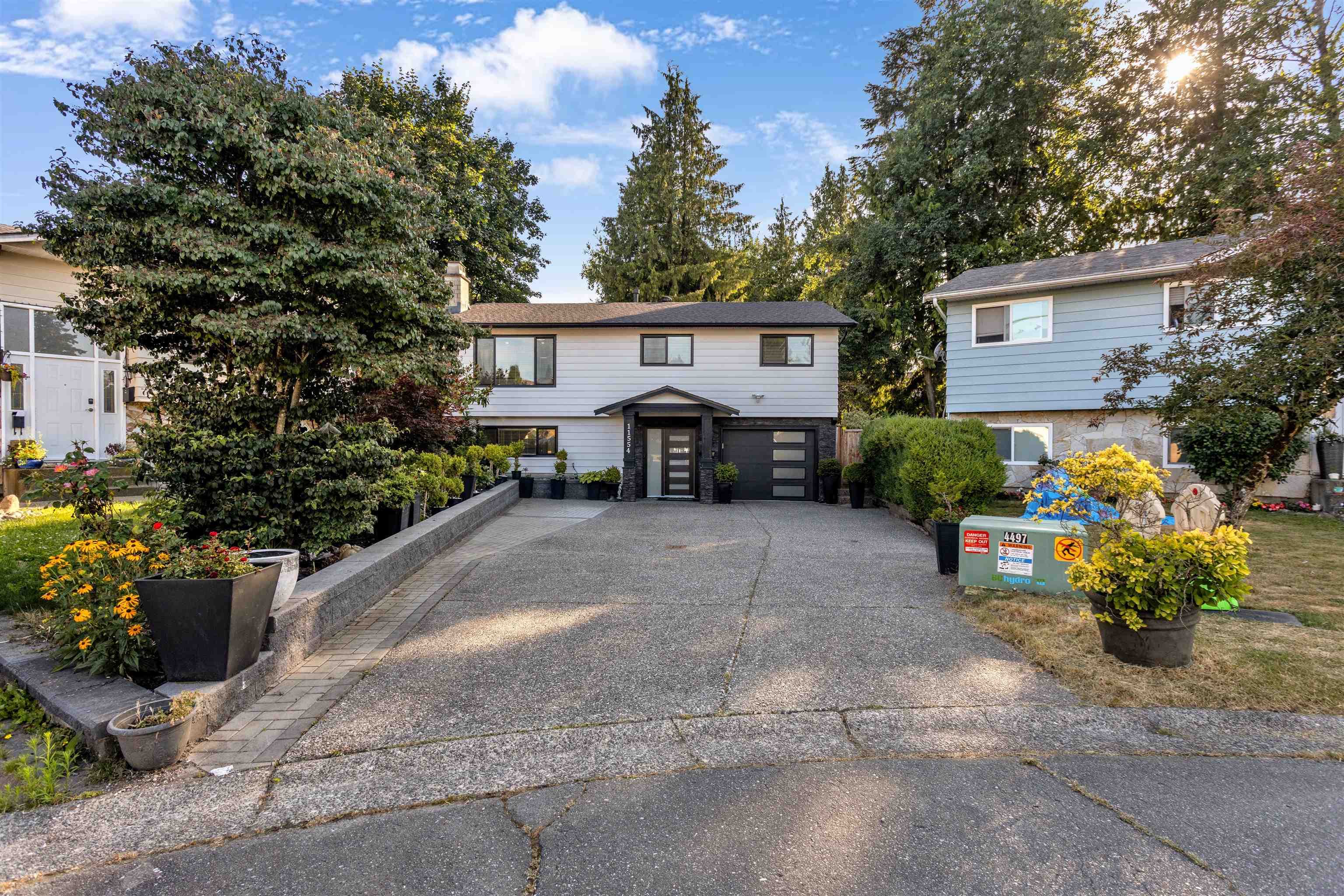 11554 83a Avenue, Delta, V4C 2J8 — photo 2