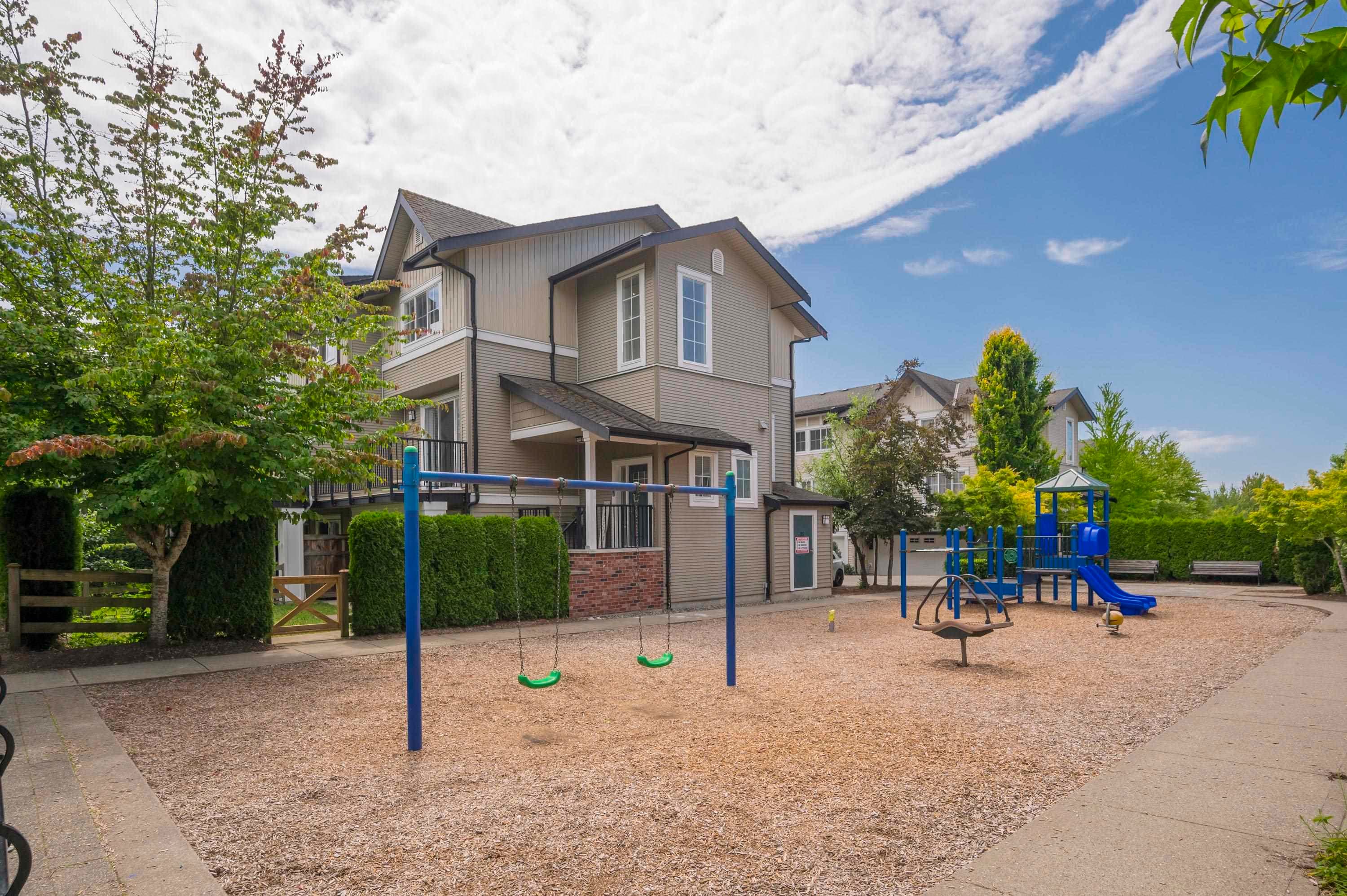 39 - 2450 161a Street, Surrey, V3Z 8K4 — photo 4