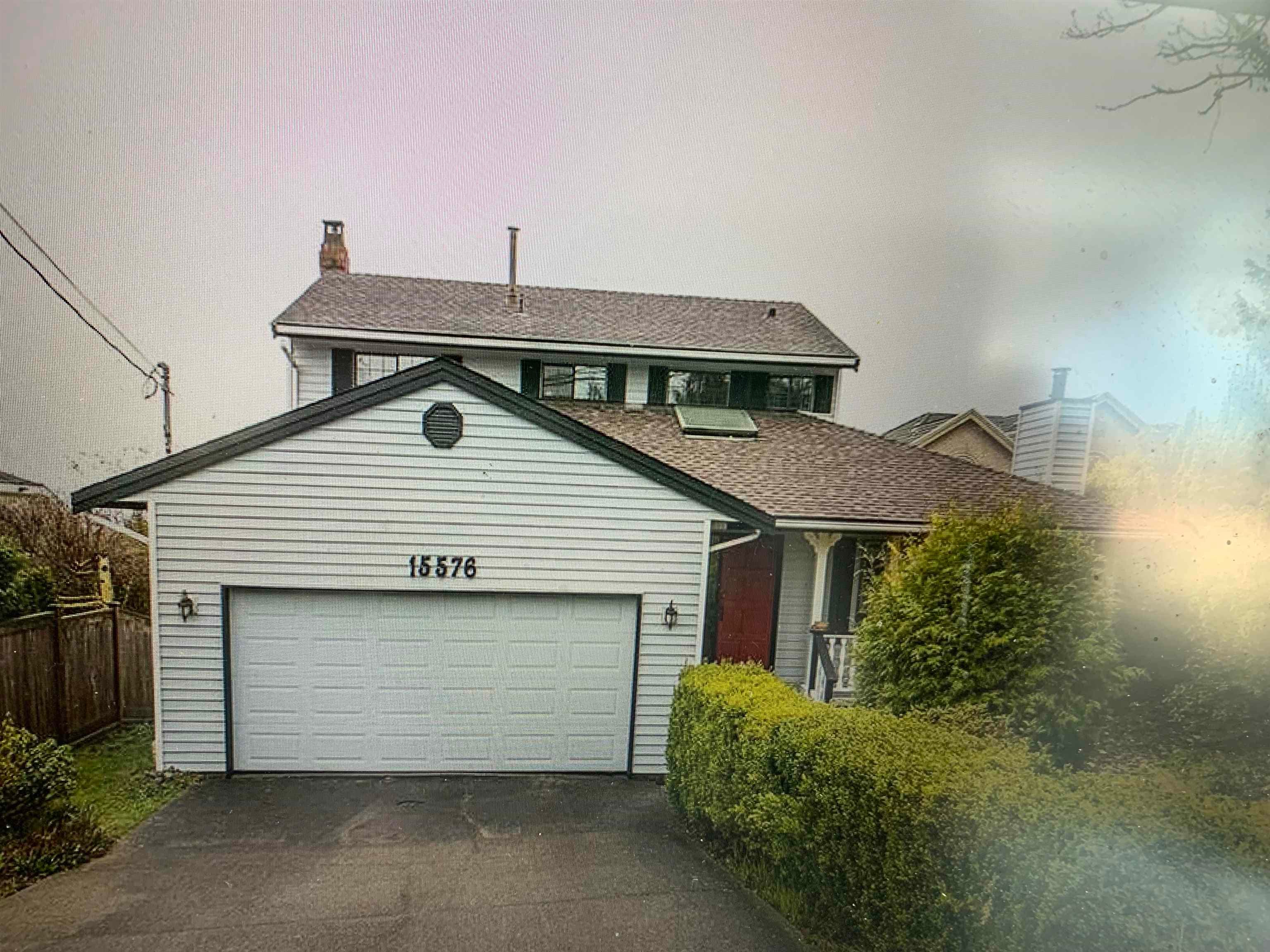 15576 Buena Vista Avenue, White Rock, V4B 1Z2 — photo 1