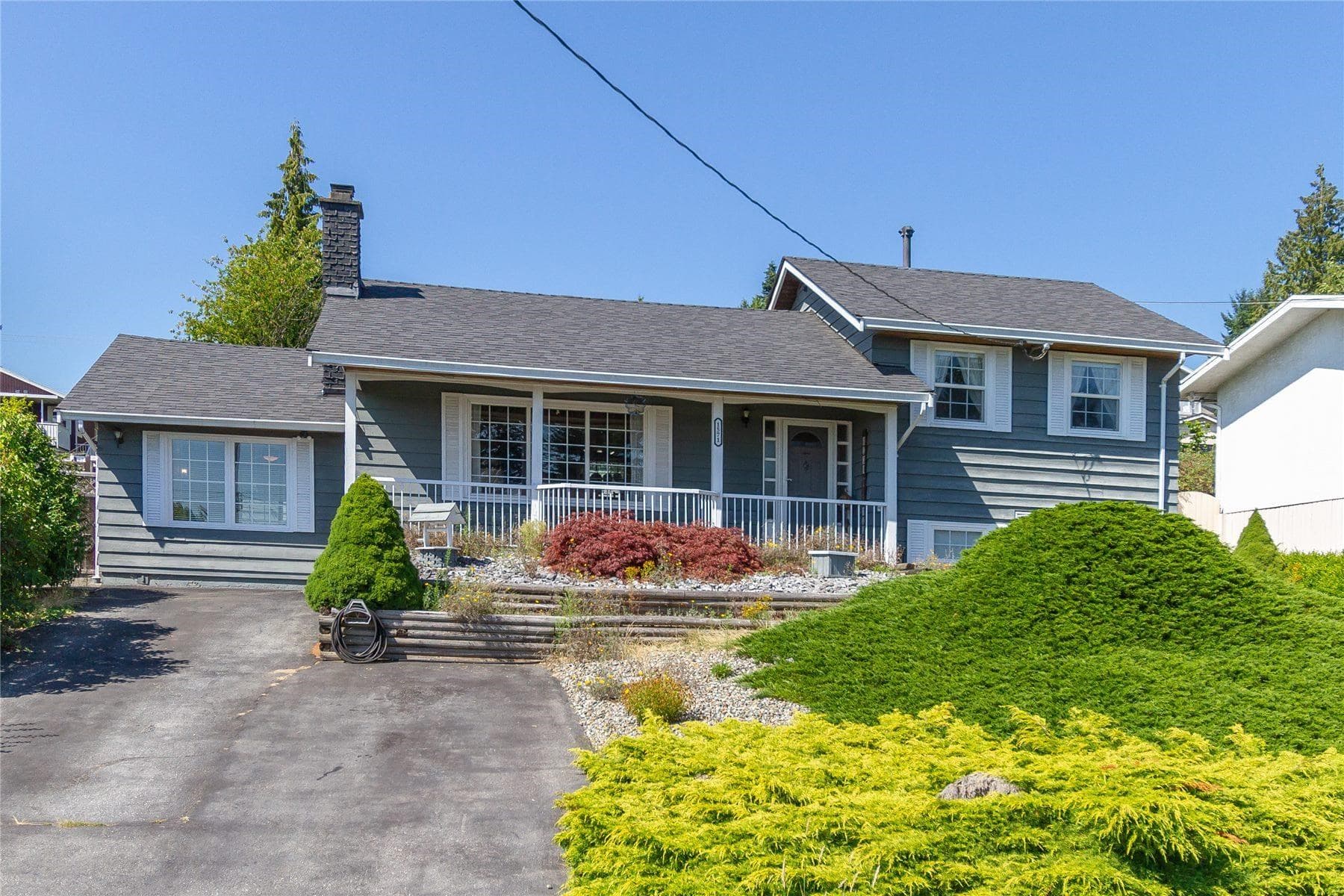 1571 Hammond Avenue, Coquitlam