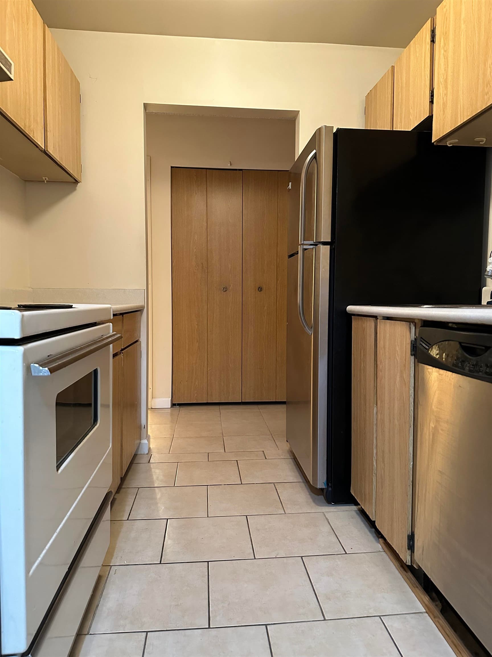 318 - 5800 Cooney Road, Richmond, V6X 3A8 — photo 2