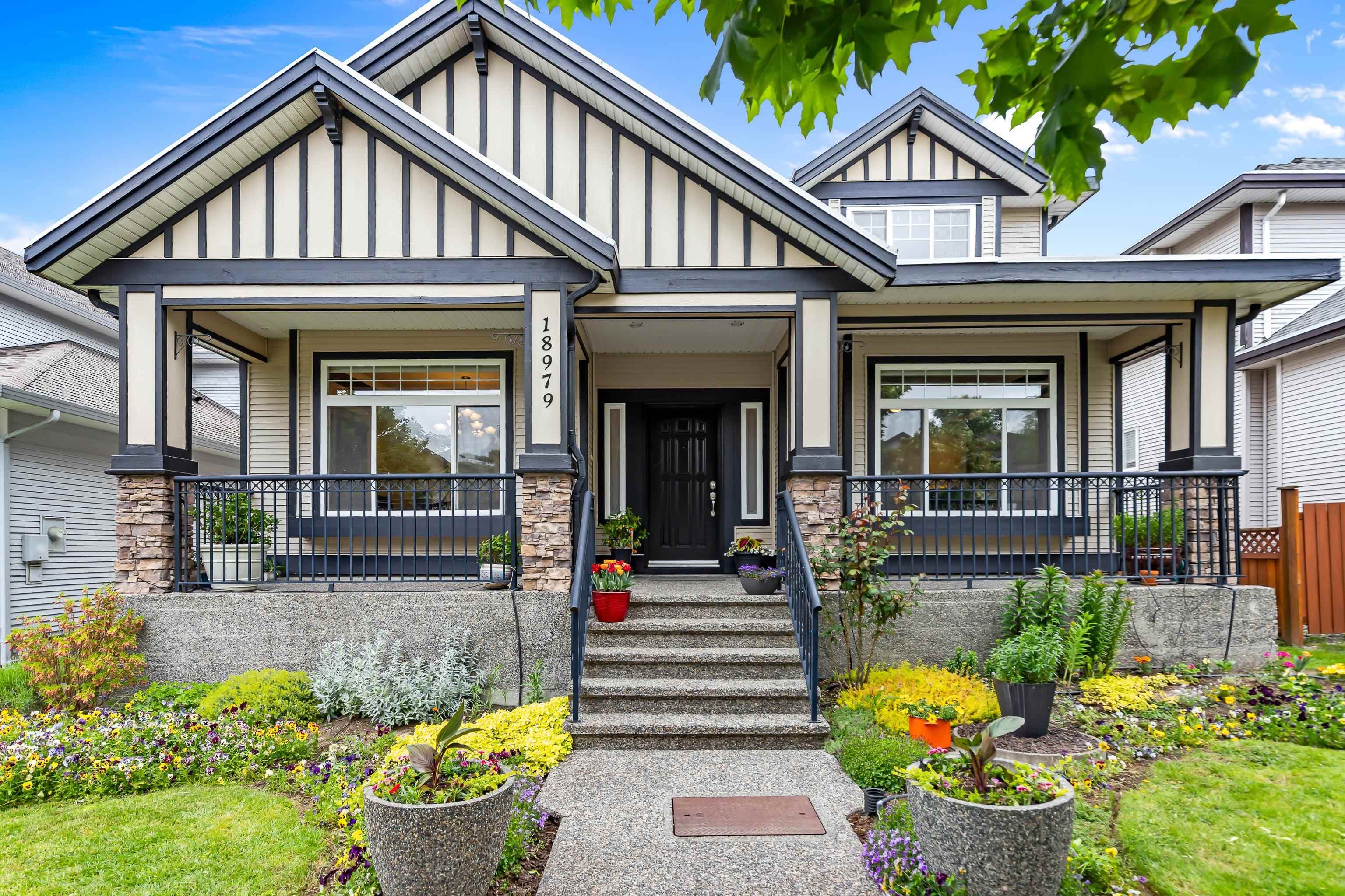 18979 70 Avenue, Surrey — sold