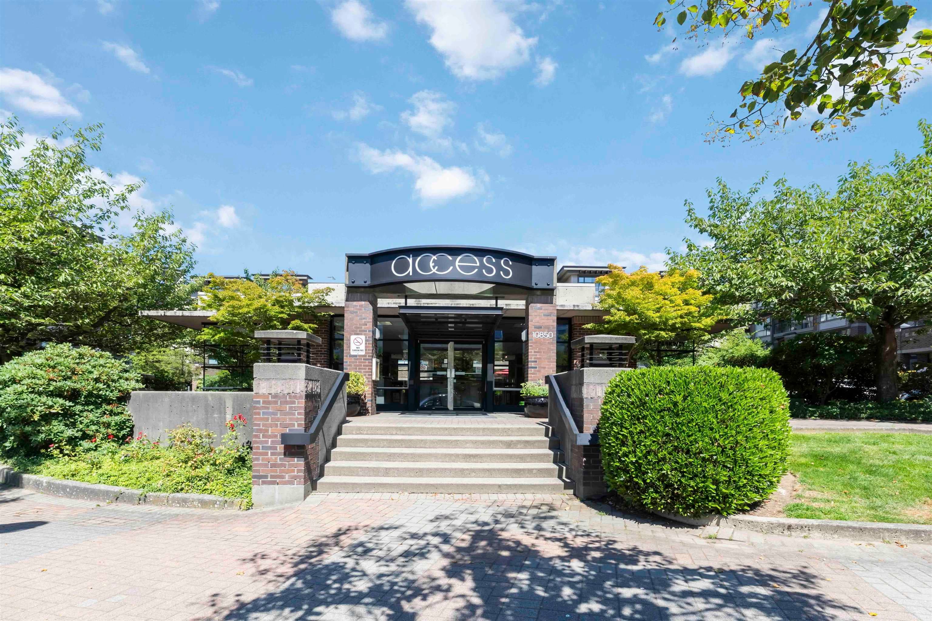 338 - 10838 City Parkway, Surrey