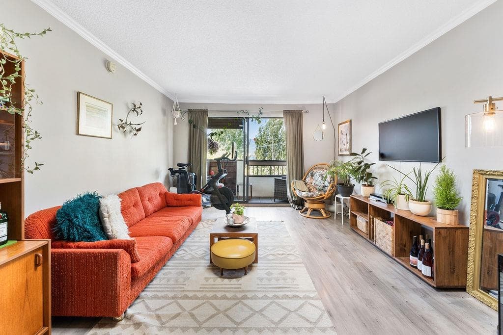 305 - 440 E 5th Avenue, Vancouver, V5T 1N5 — photo 2