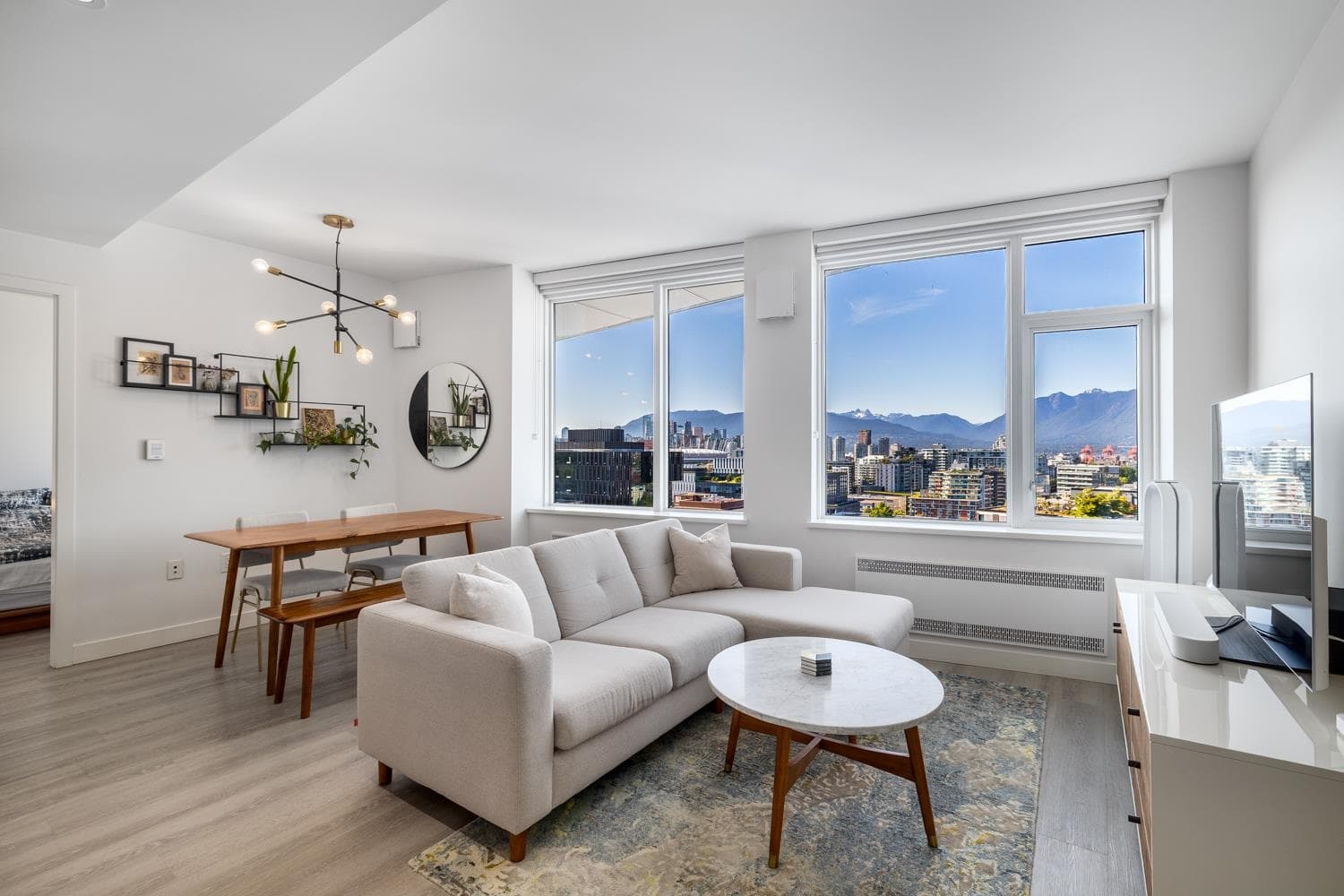 902 - 209 E 7th Avenue, Vancouver