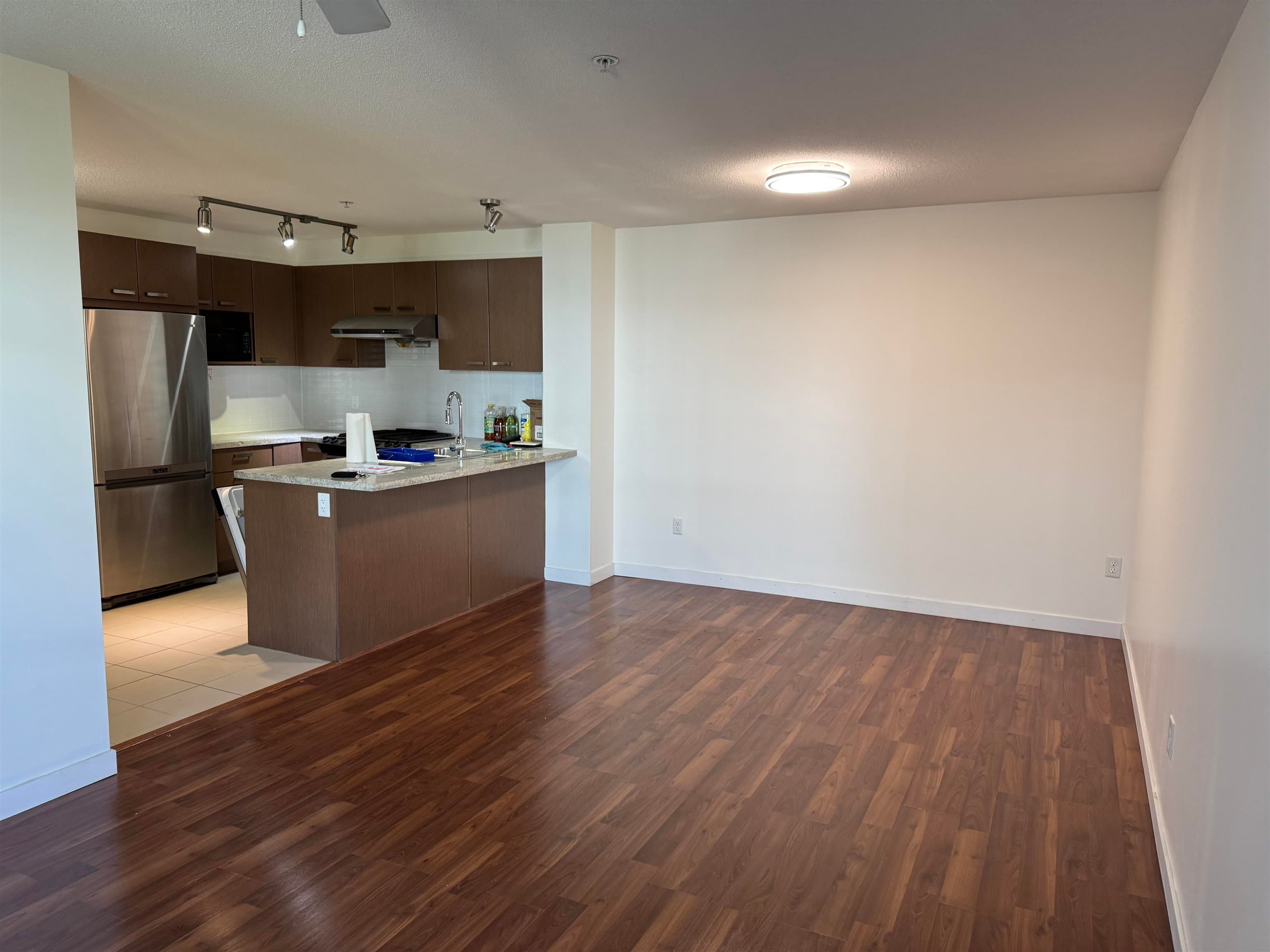 317 - 9399 Tomicki Avenue, Richmond, V6X 0H6 — photo 2