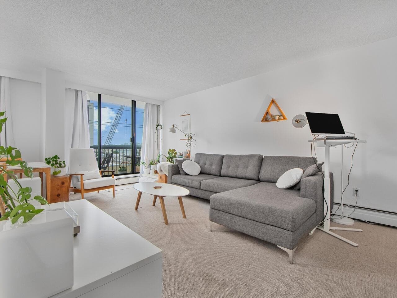 407 - 145 St. Georges Avenue, North Vancouver, V7L 3G8 — photo 2