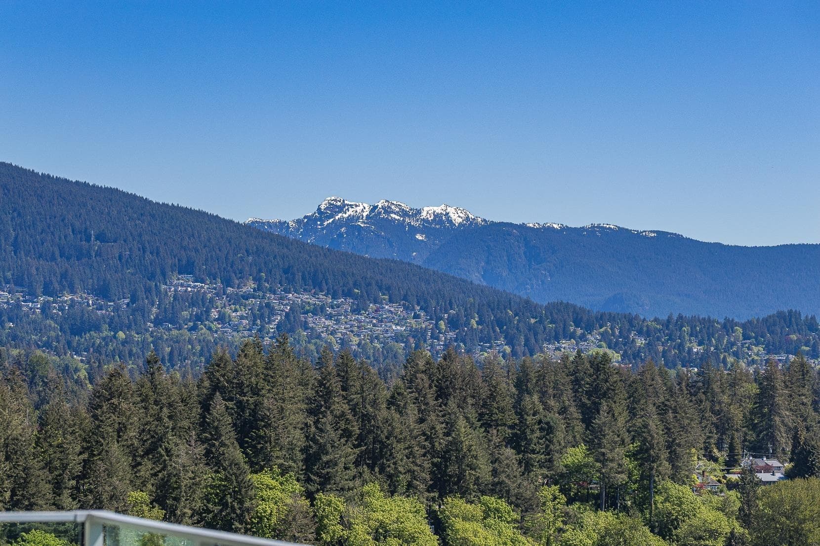 2201 - 1632 Lions Gate Lane, North Vancouver, V7P 0E2 — photo 5