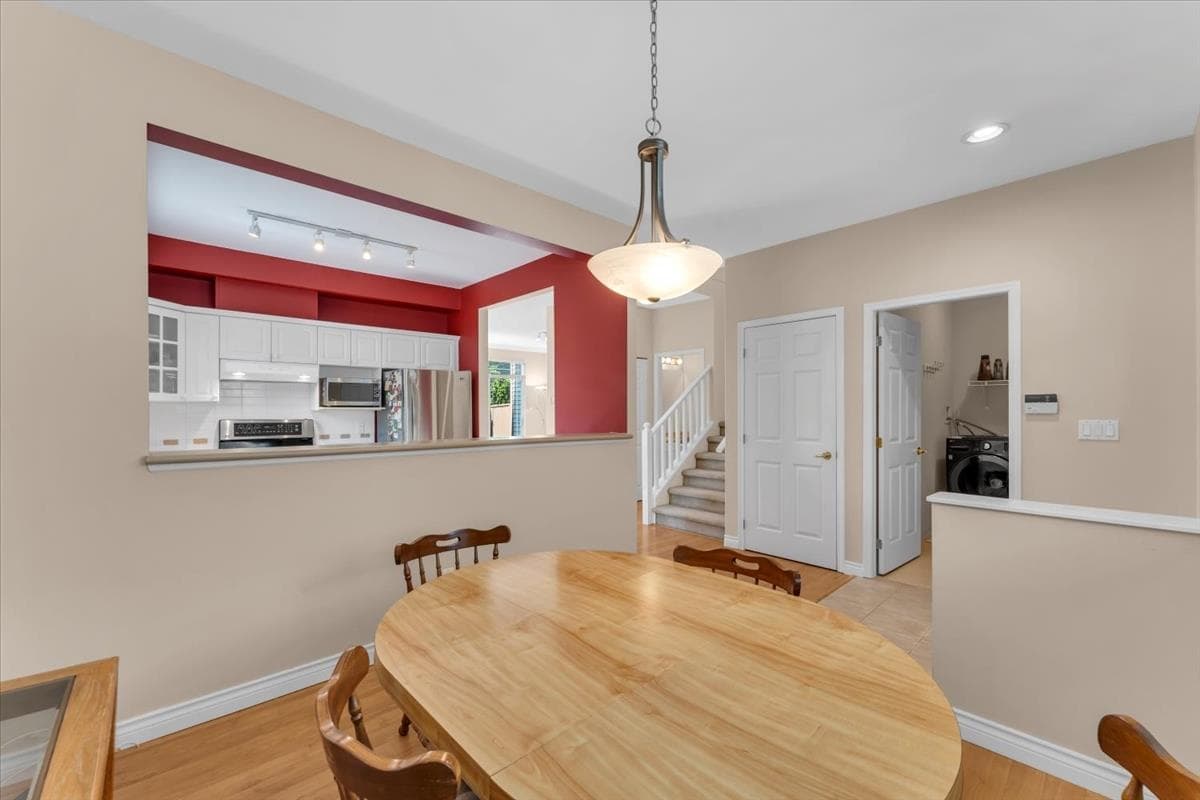 27 - 1506 Eagle Mountain Drive, Coquitlam, V3E 3J4 — photo 5