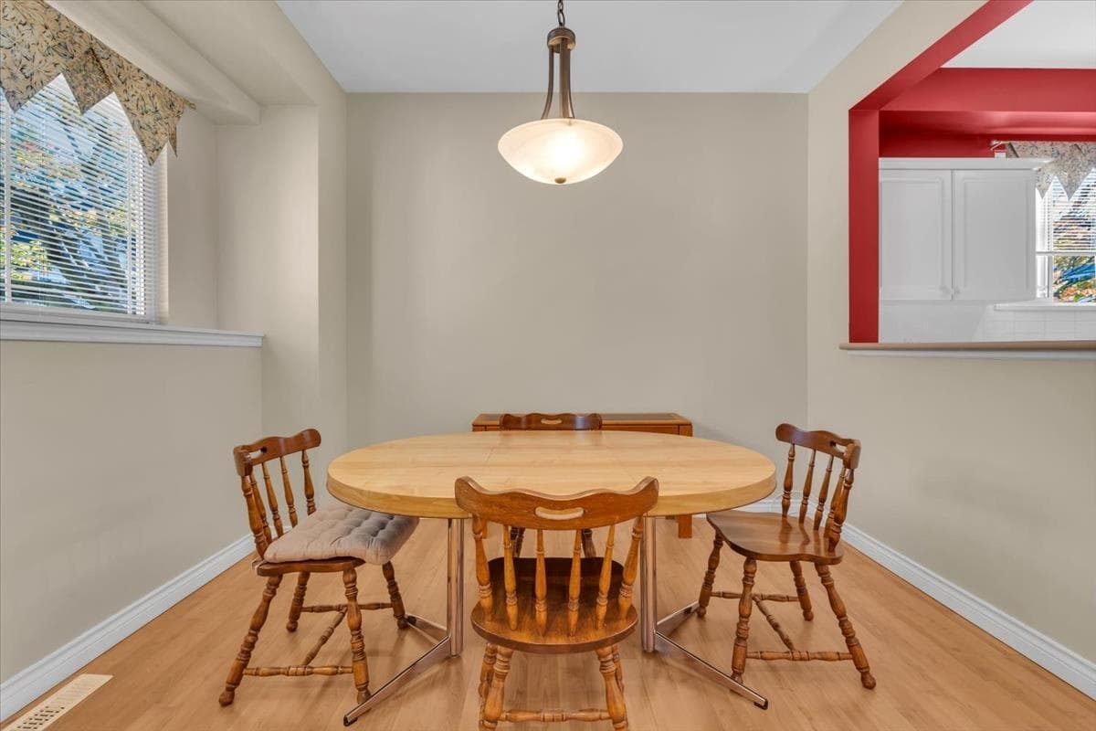 27 - 1506 Eagle Mountain Drive, Coquitlam, V3E 3J4 — photo 4