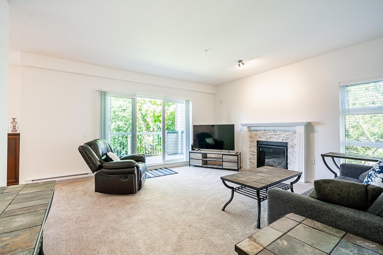 202 - 13911 70 Avenue, Surrey, V3W 6B4 — photo 5
