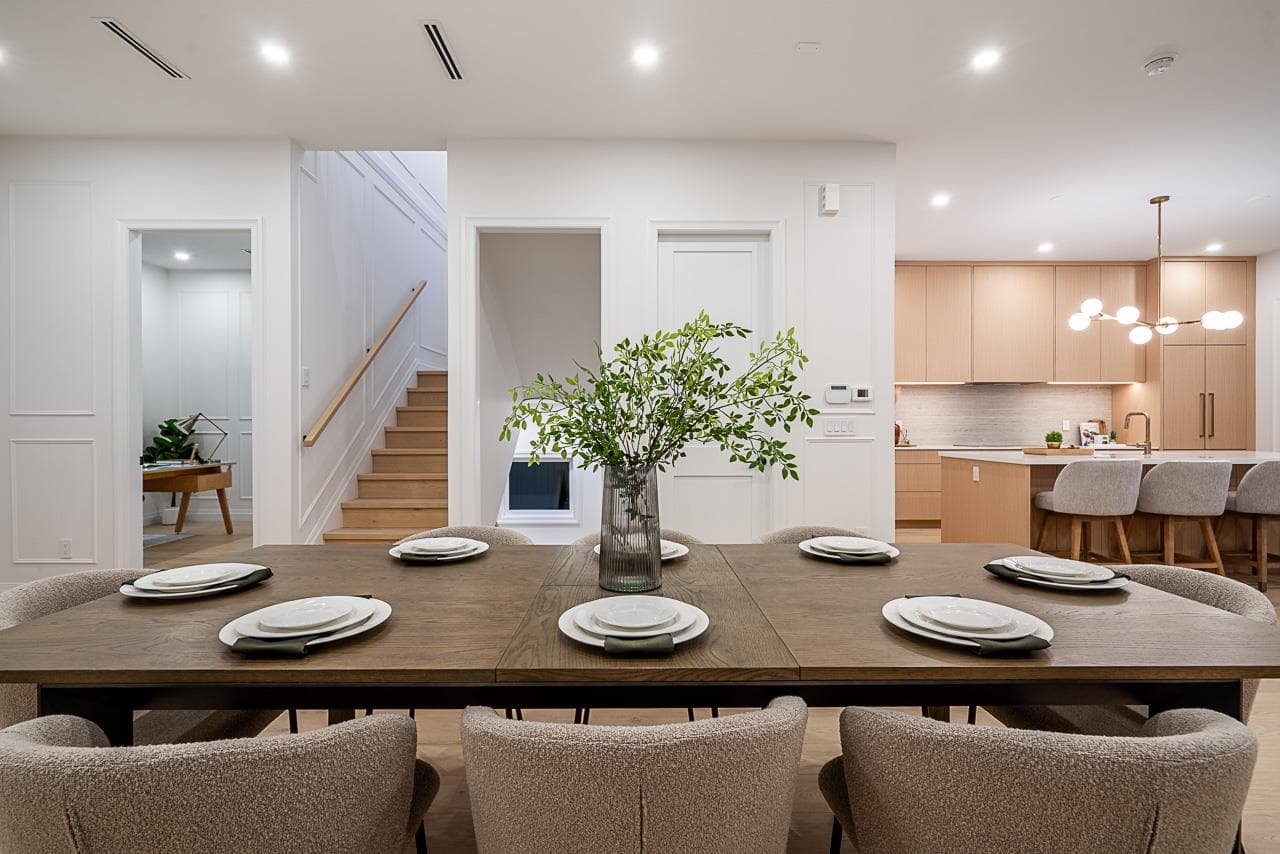 4064 Pender Street, Burnaby, V5C 2L8 — photo 5