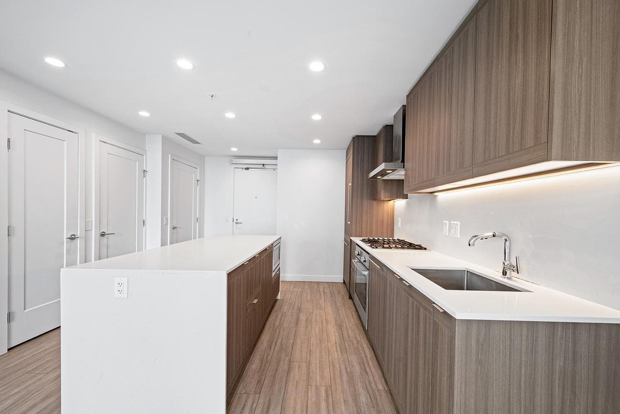 2003 - 2311 Beta Avenue, Burnaby, V5C 0M1 — photo 5