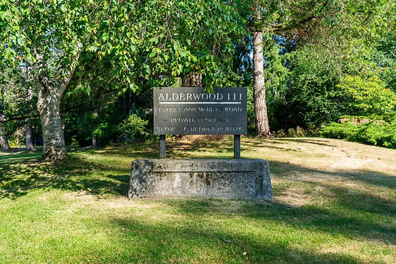 15760 Mcbeth Road, Surrey, V4A 5X3 — photo 1