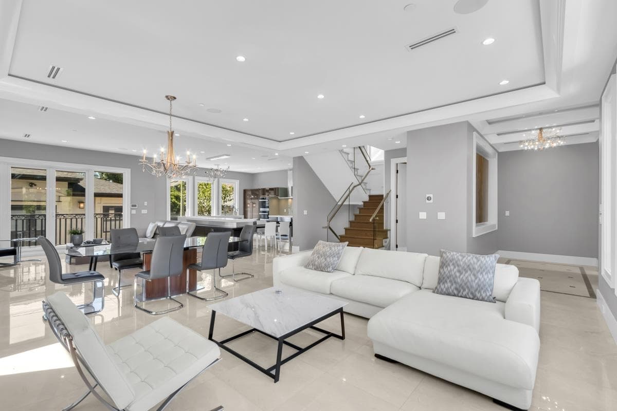 3955 Blenheim Street, Vancouver, V6L 2Y8 — photo 2
