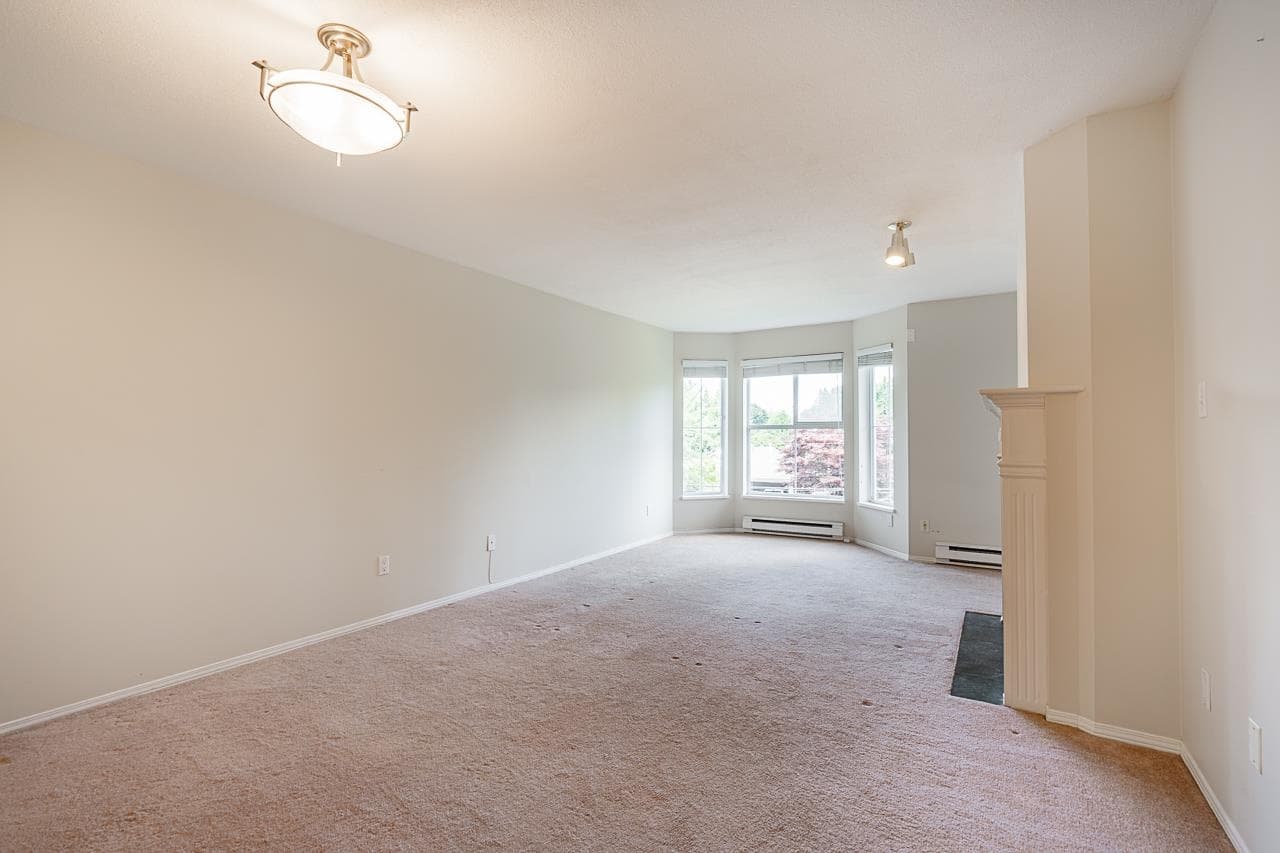 314 - 15110 108 Avenue, Surrey, V3R 0T6 — photo 2